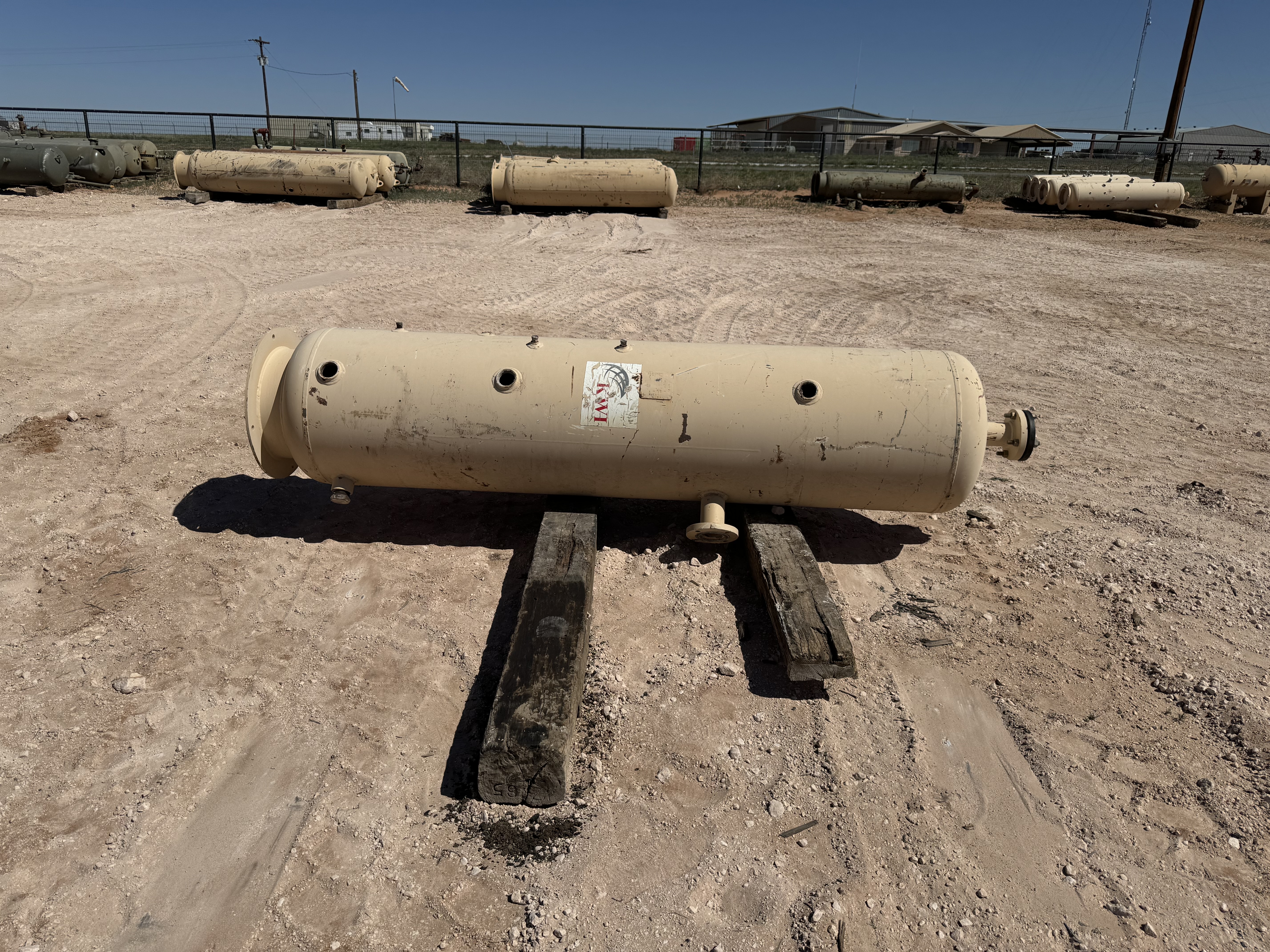 Used Separator, Vertical, 2P, 24"x7'6", 250#