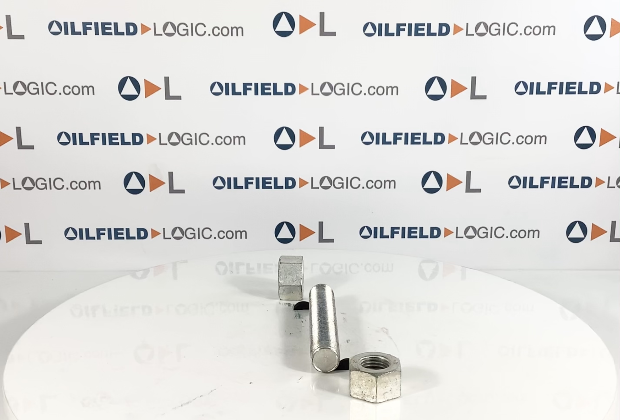 Stud, THD, 1 1/8"-8 x 6 3/4", Zinc