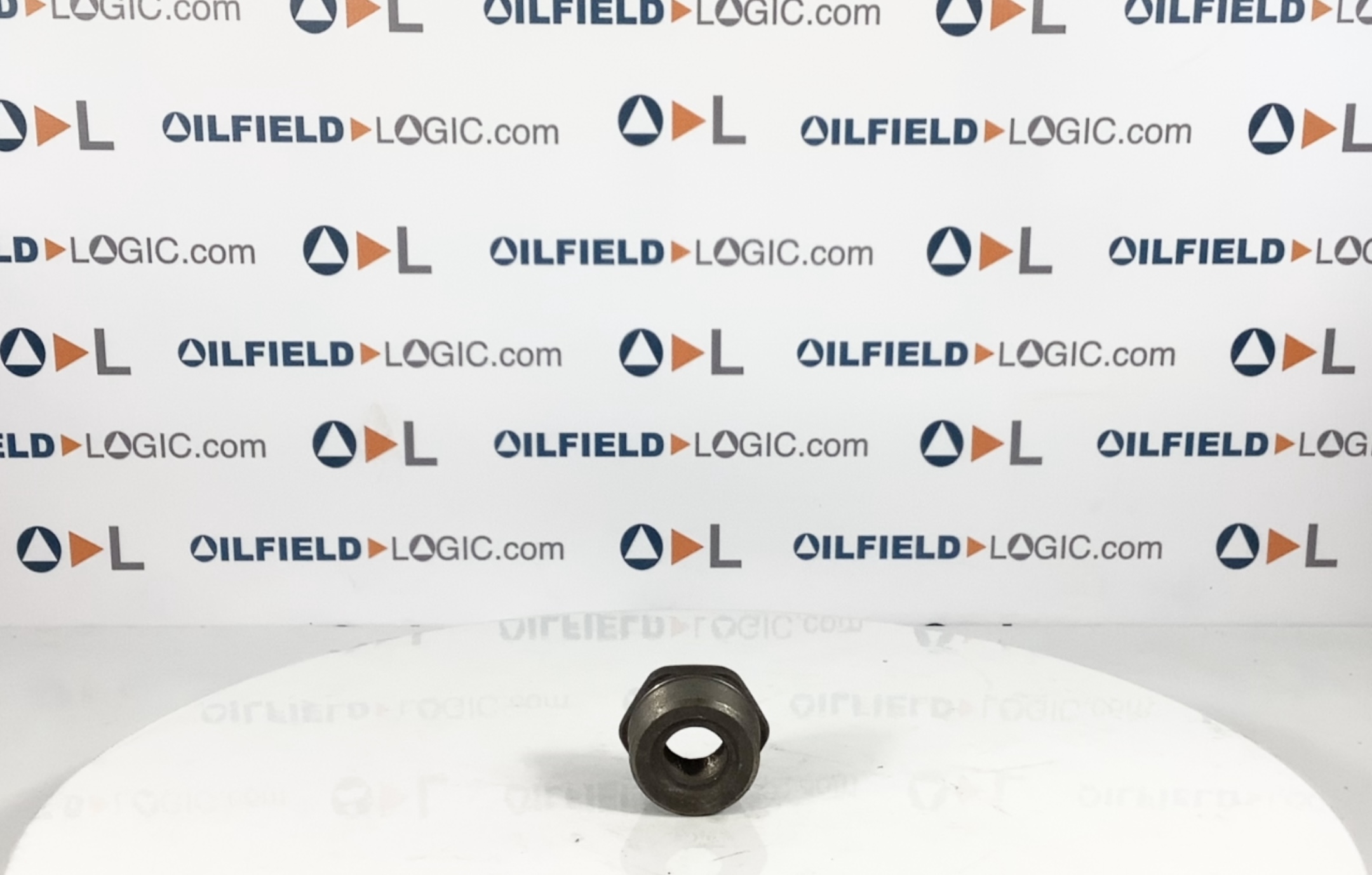 Plug, THD, 2"x1", SA105