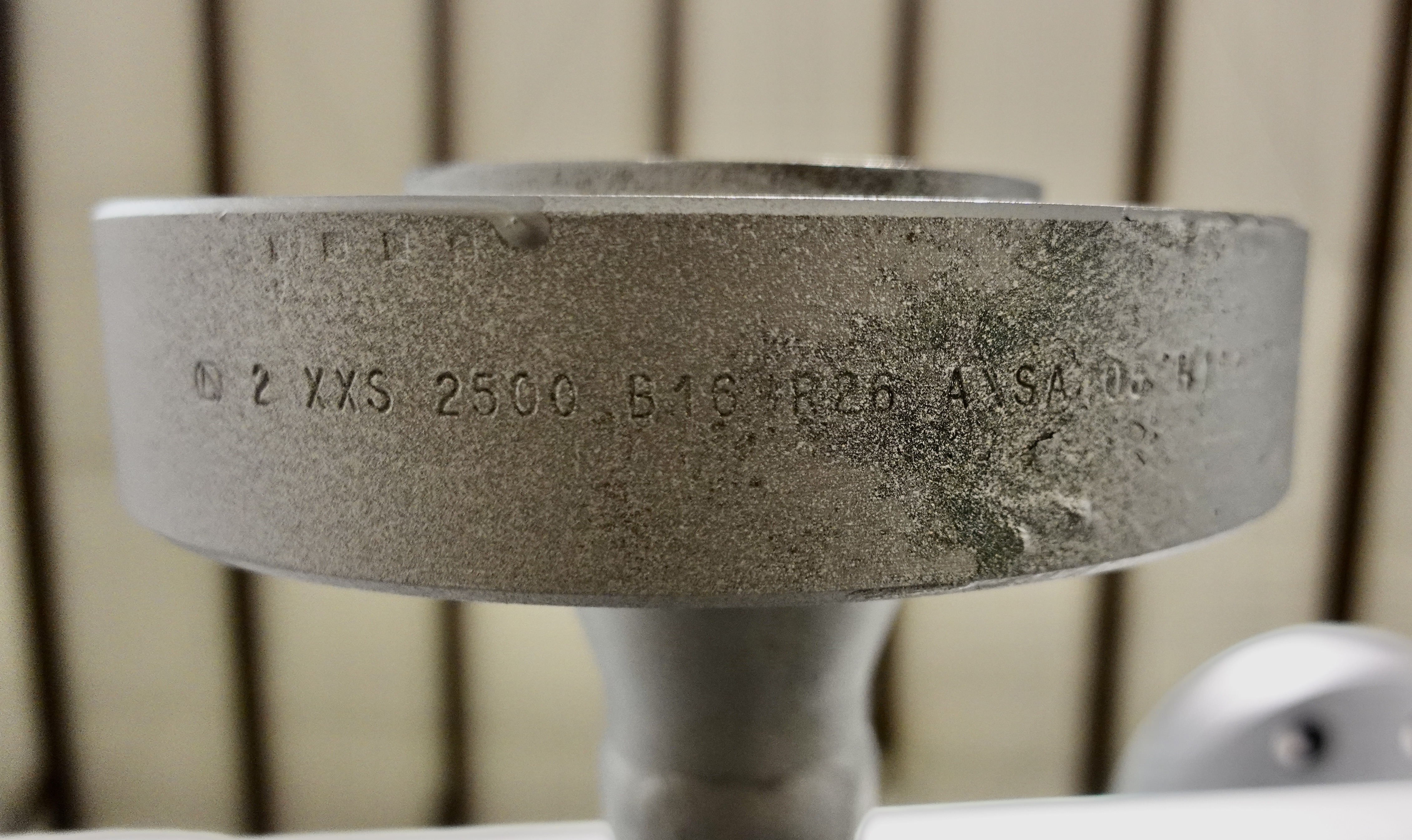 Refurbished Sand Trap, Gravity, 20"x8', 5000#