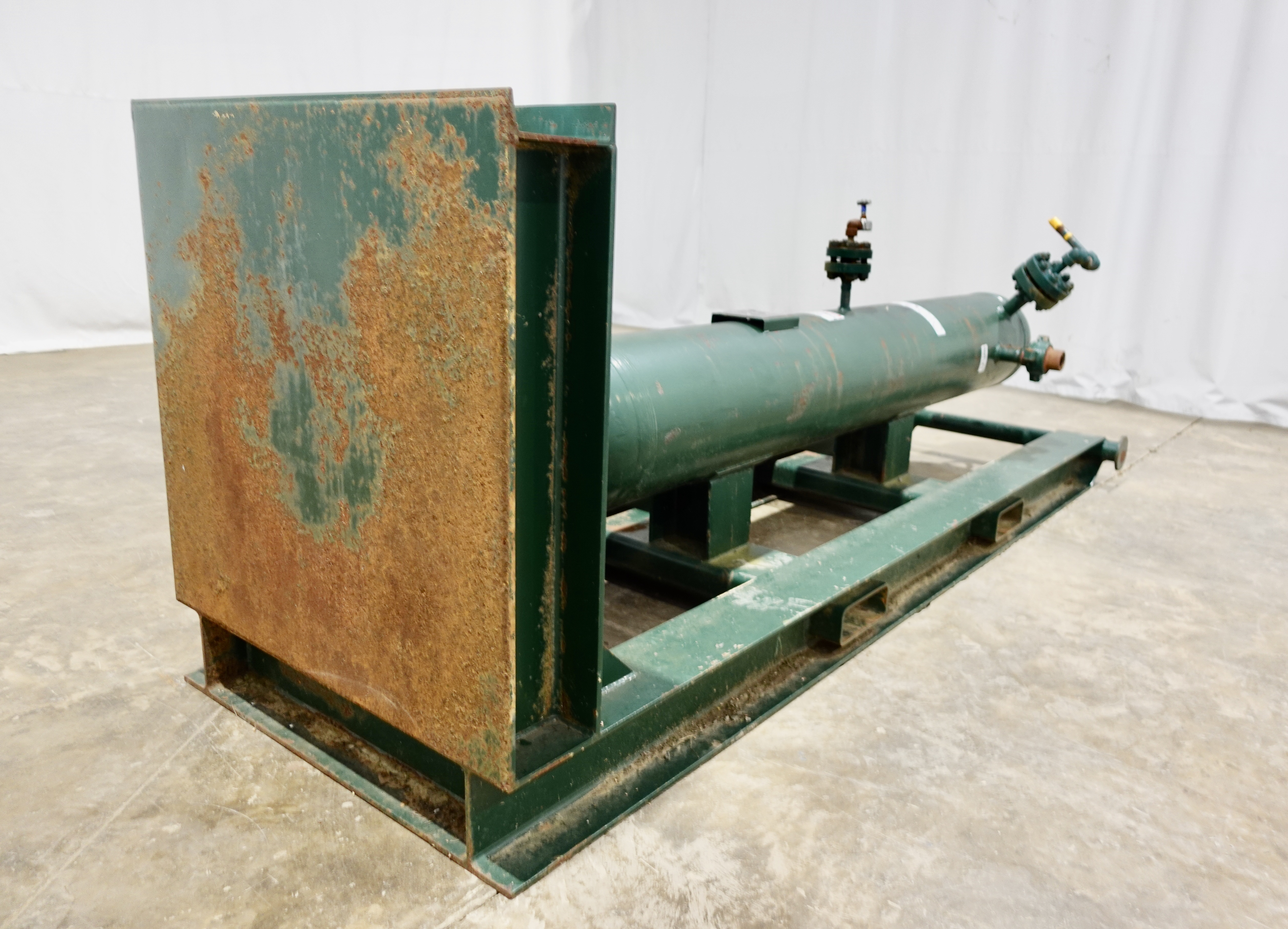 Used Sand Trap, Gravity, 16"x8', 3000#