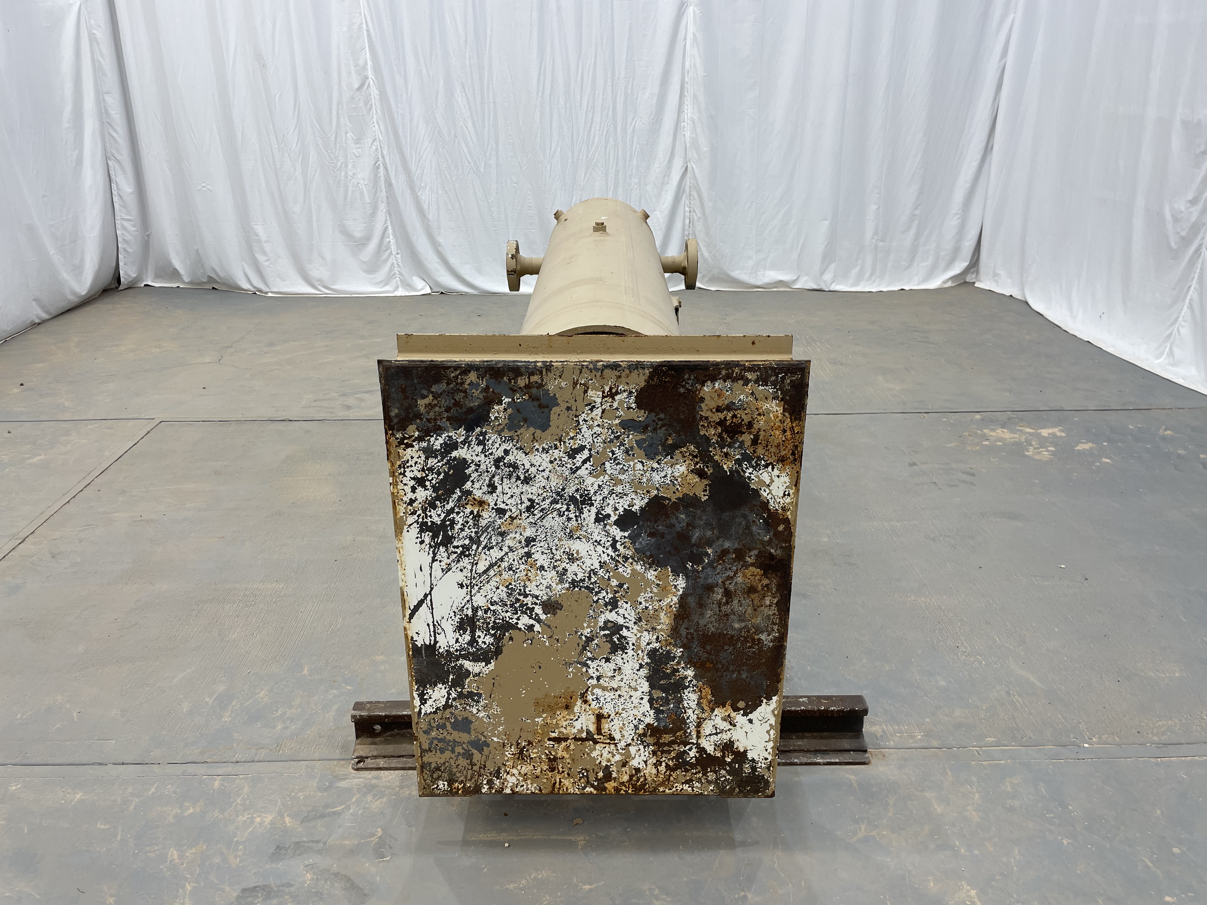 Used Sand Trap, Gravity, 24"x8', 3000#