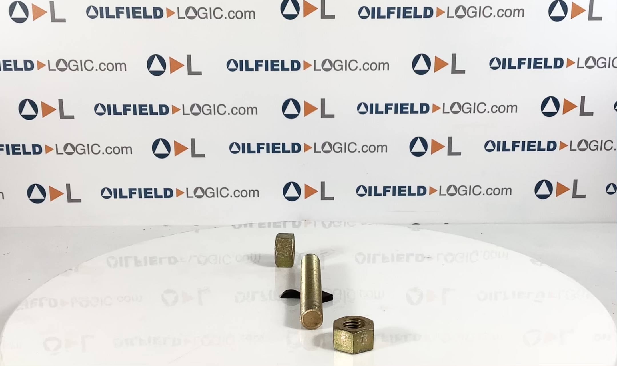 Stud, THD, 7/8"-9x6-1/2", Cadmium