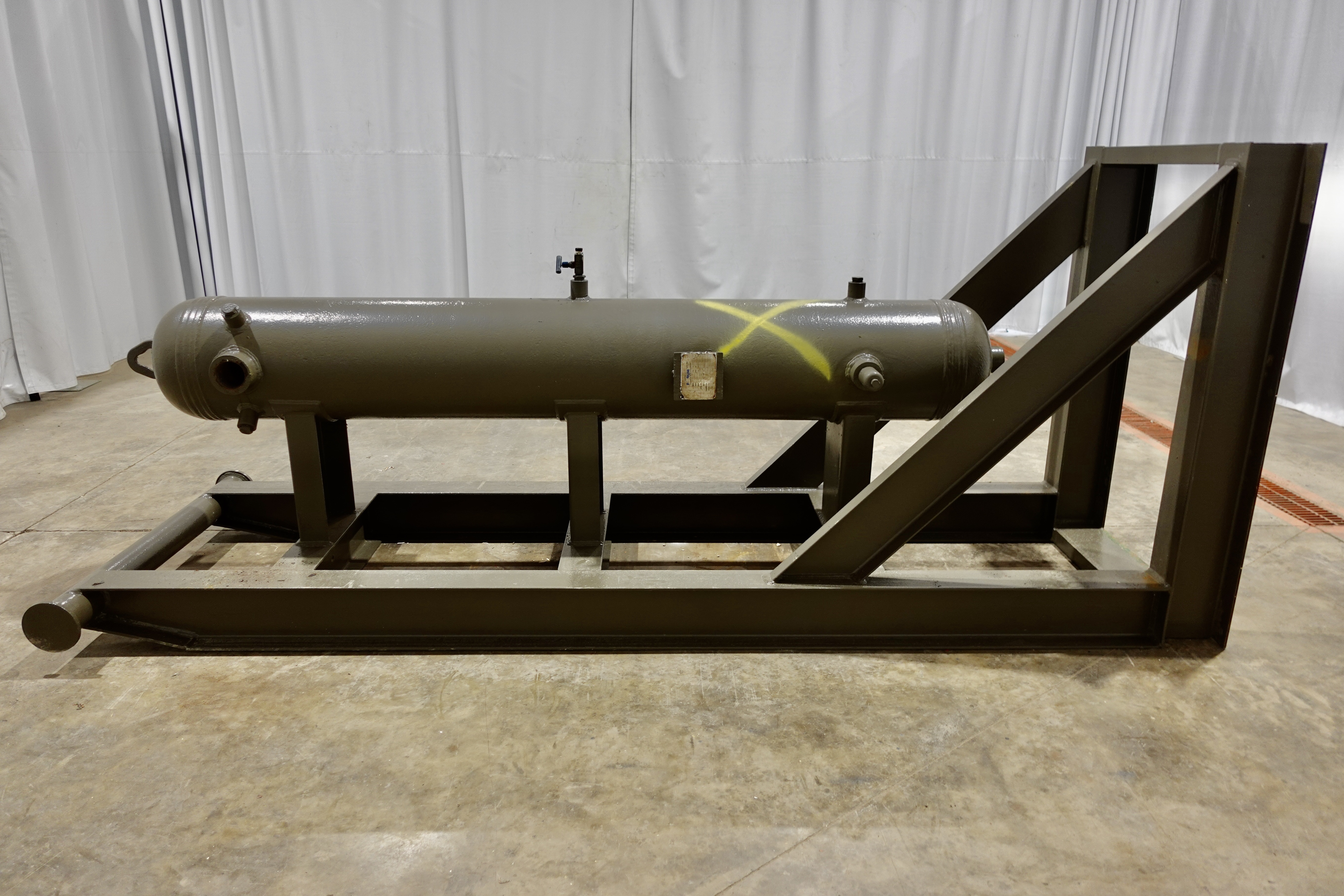 Used Sand Trap, Gravity, 16"x8', 3000#