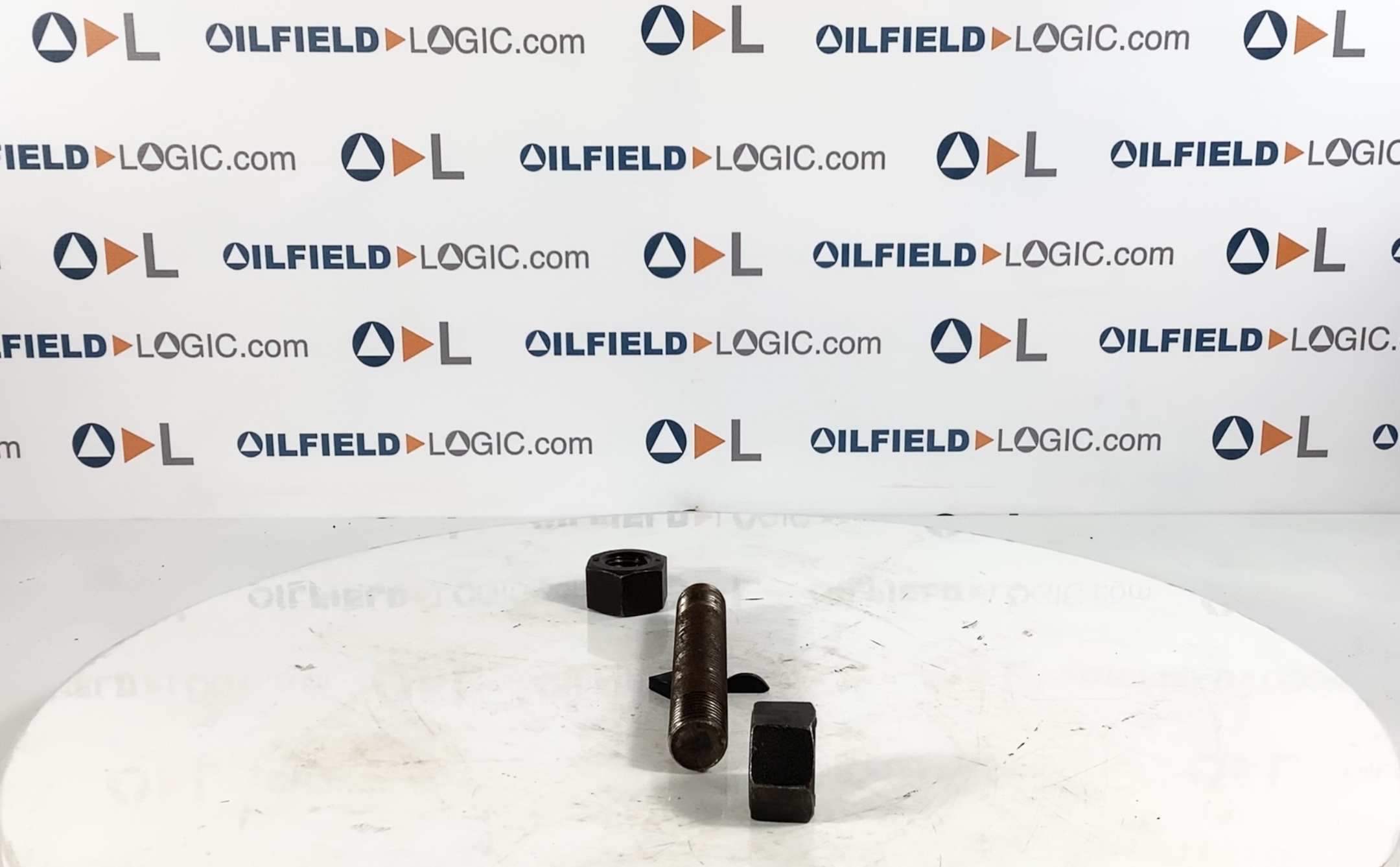 Stud, THD, 1"-8x7", B-7