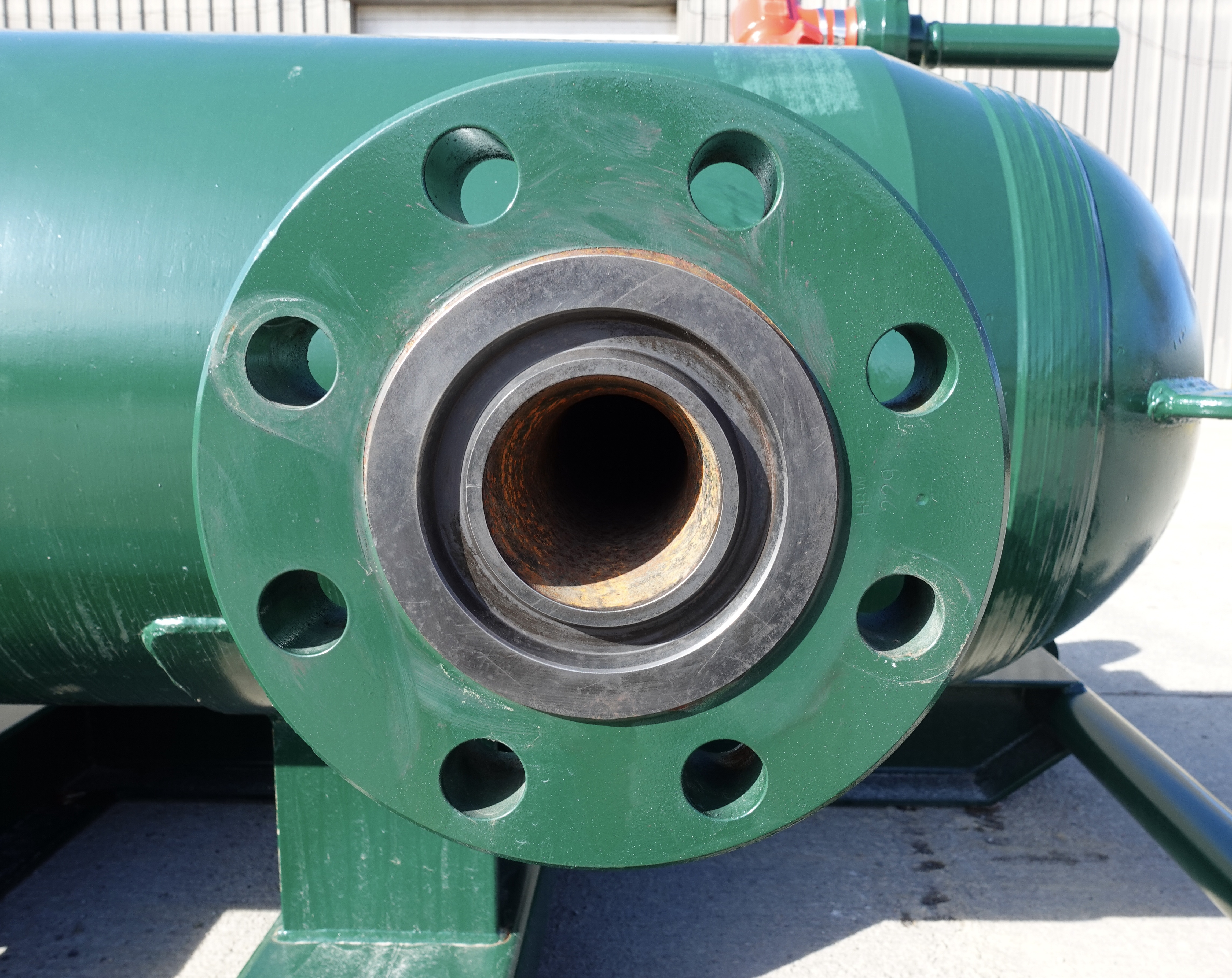 Sand Trap, Gravity, 24"x8', 7500#