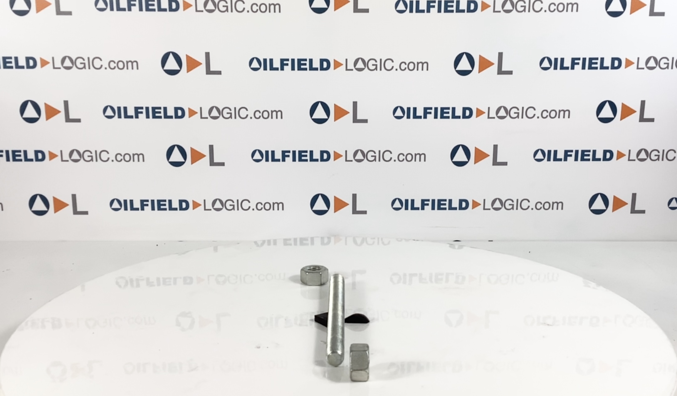 Stud, THD, 5/8"-11x8", Zinc