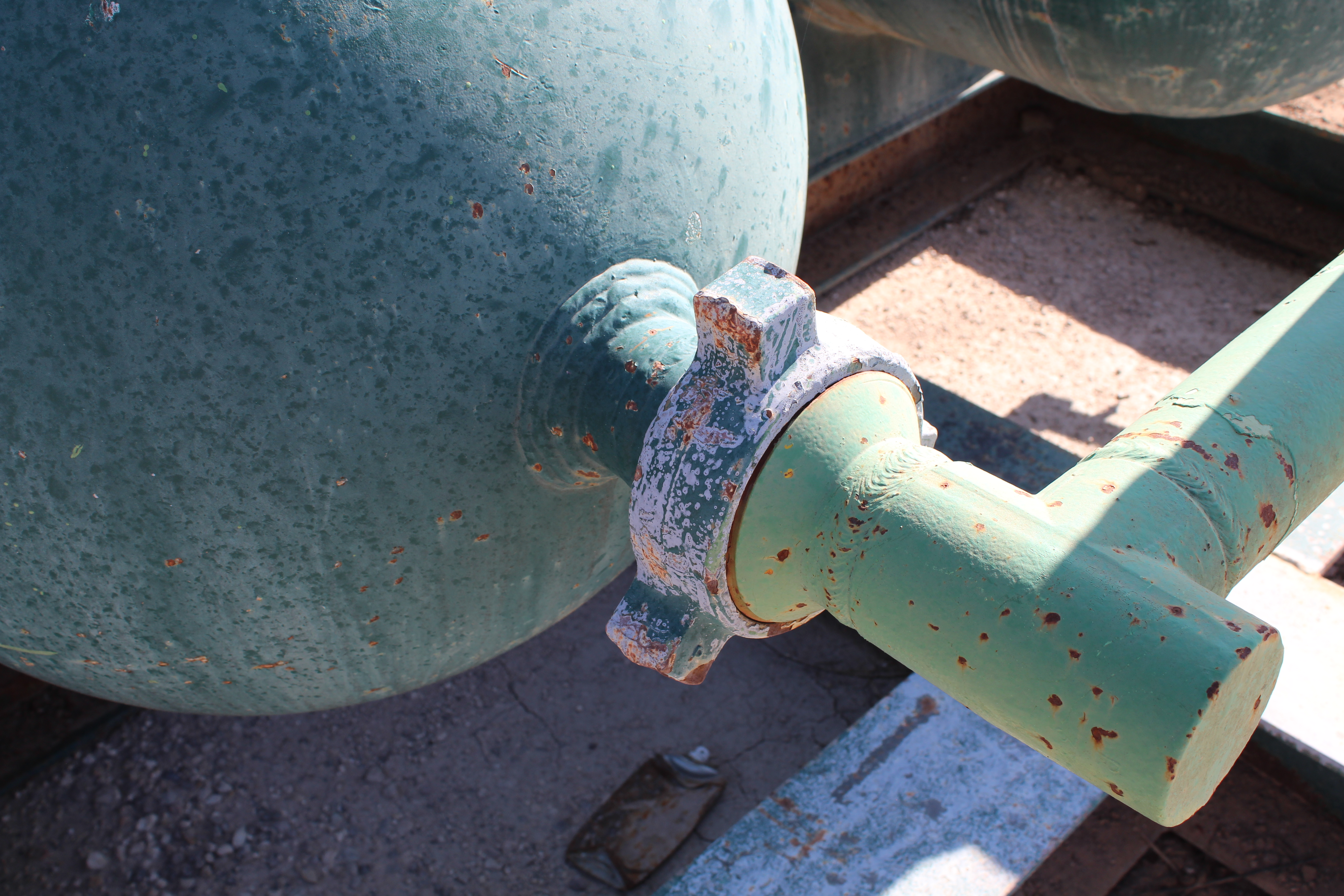 Used Sand Trap, Dual, Gravity, 30"x8', 3000#