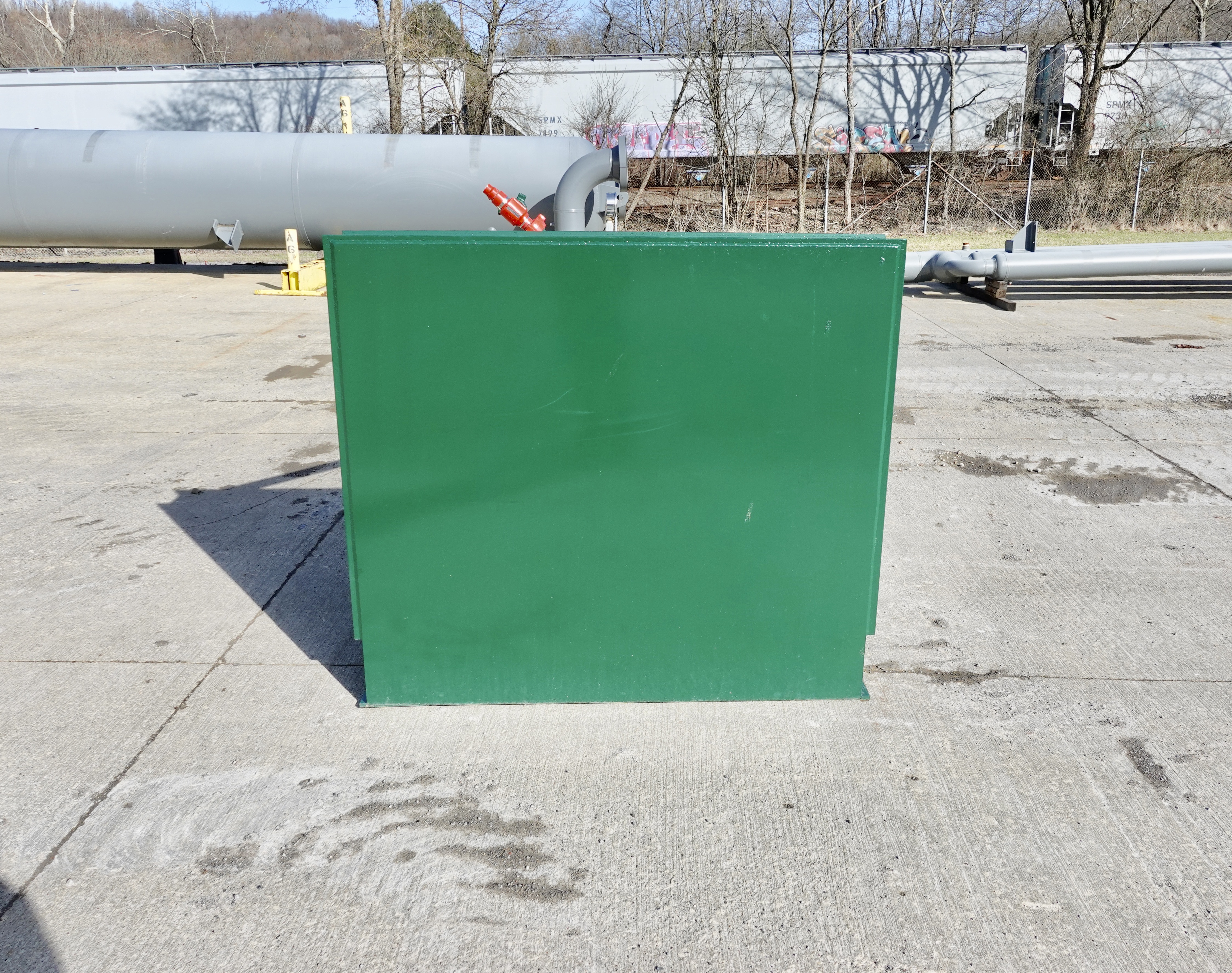 Sand Trap, Gravity, 24"x8', 7500#