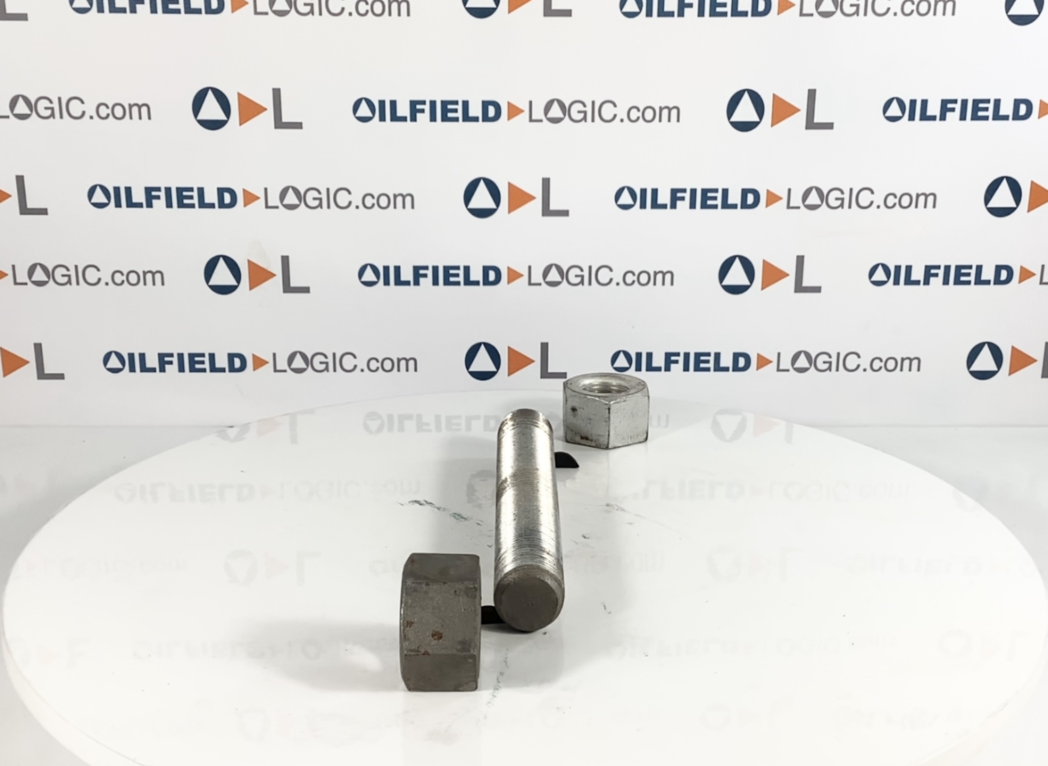 Stud, THD, 1 1/2"-8 x 10", Cadmium