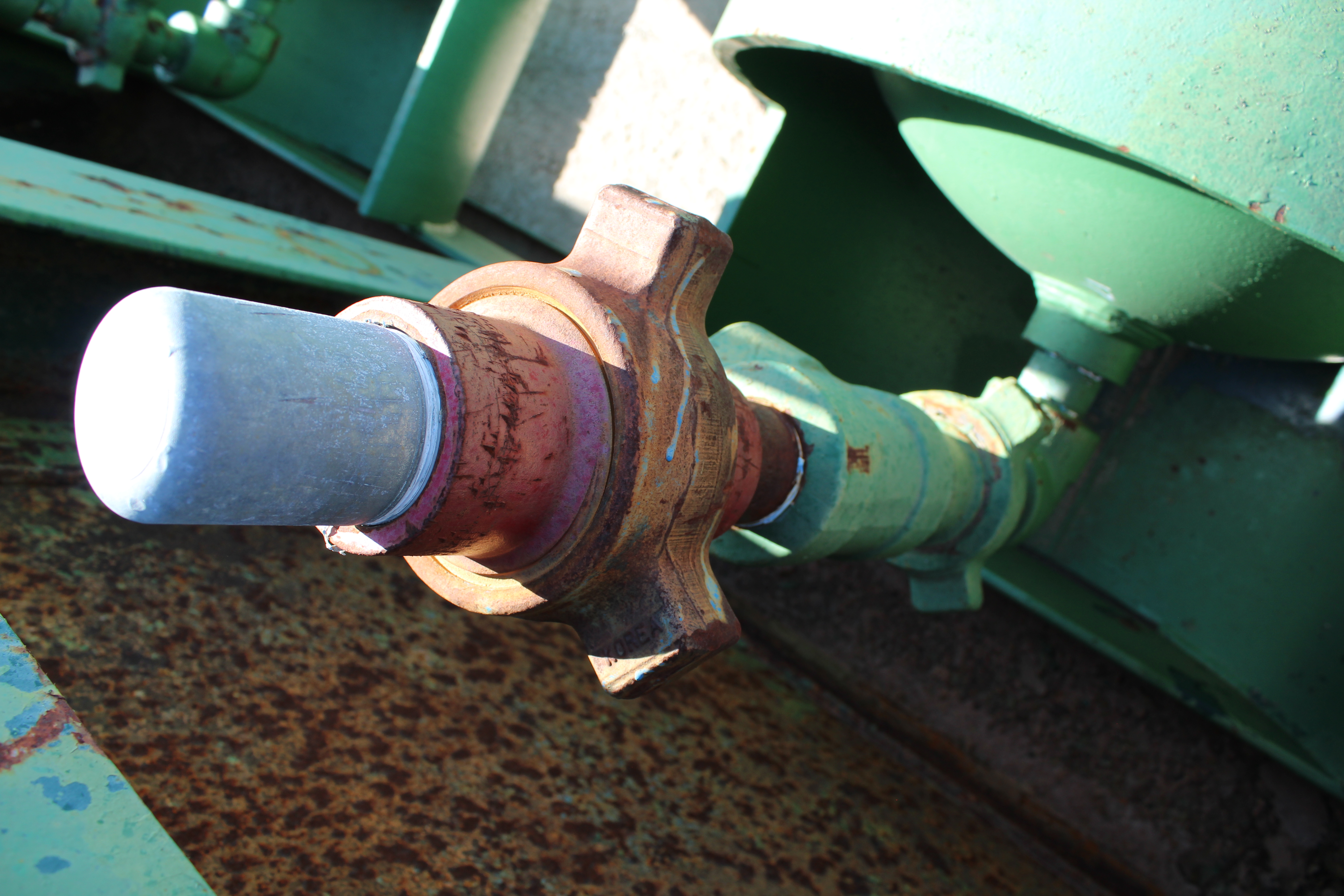 Used Sand Trap, Dual, Gravity, 30"x8', 3000#