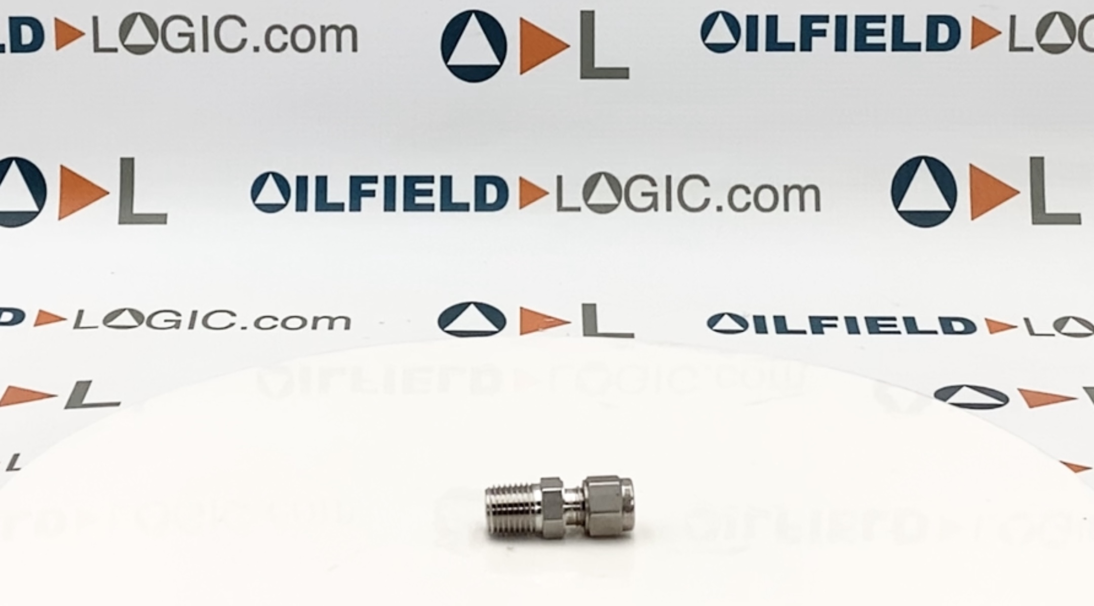 Fitting, Tube, Stainless Steel, Male, 1/4"x1/4", Tubing x MNPT