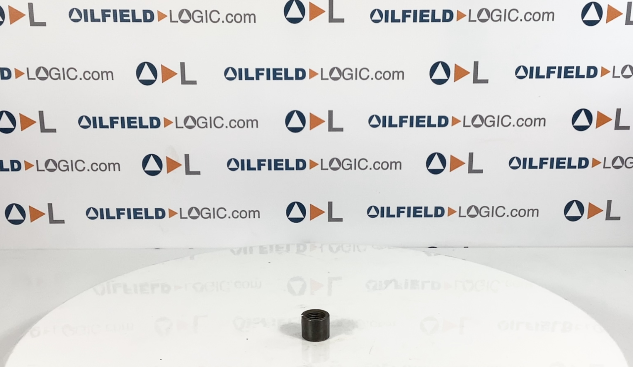 Coupling, W/THD, 1/2" x 7/8", 3M, SA105