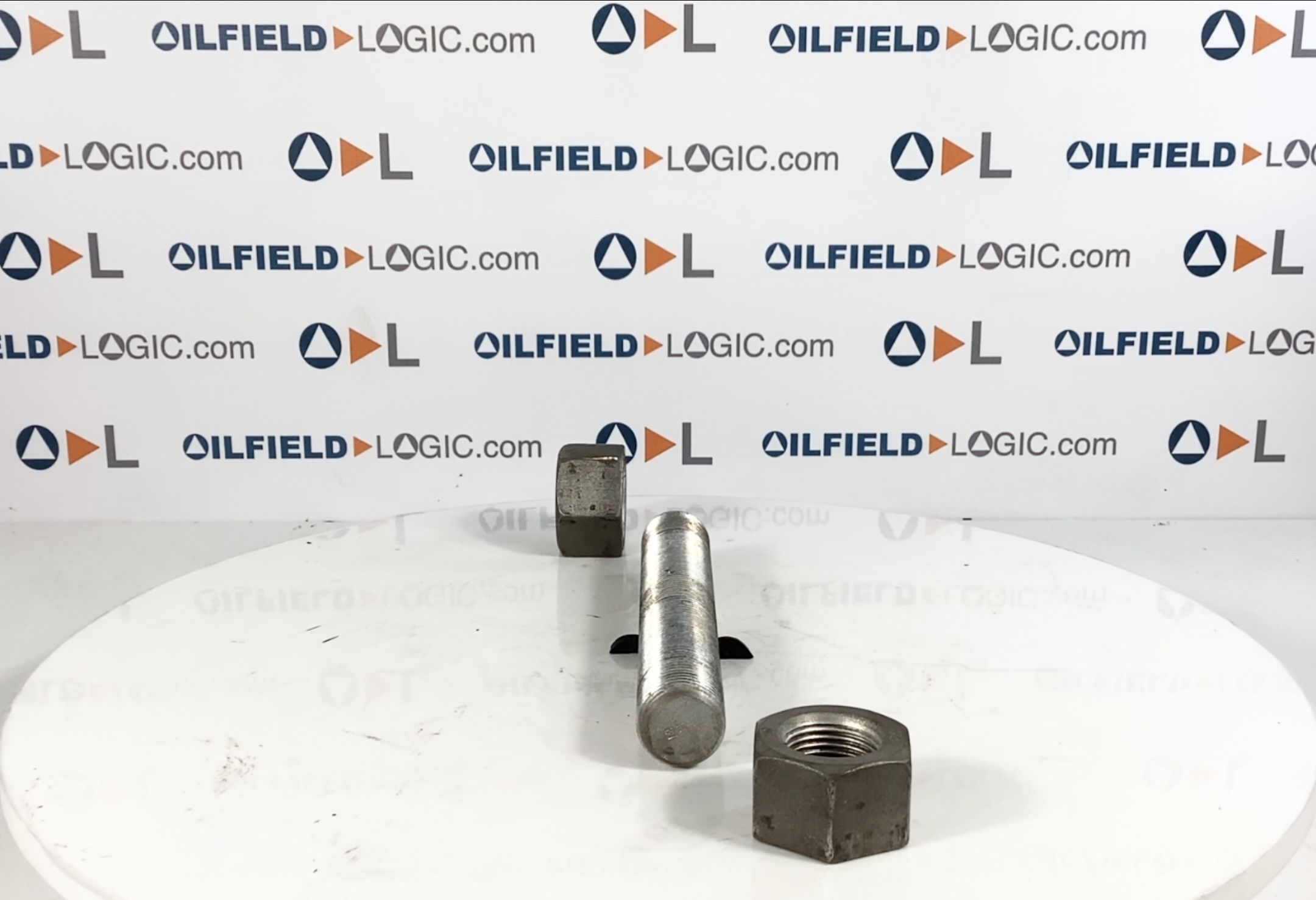 Stud, THD, 1-3/8"-8x10-1/2", Zinc