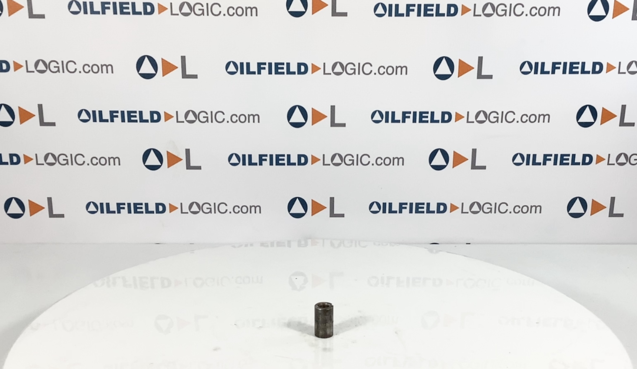 Coupling, THD, 1/8" x 1", 3M, SA105