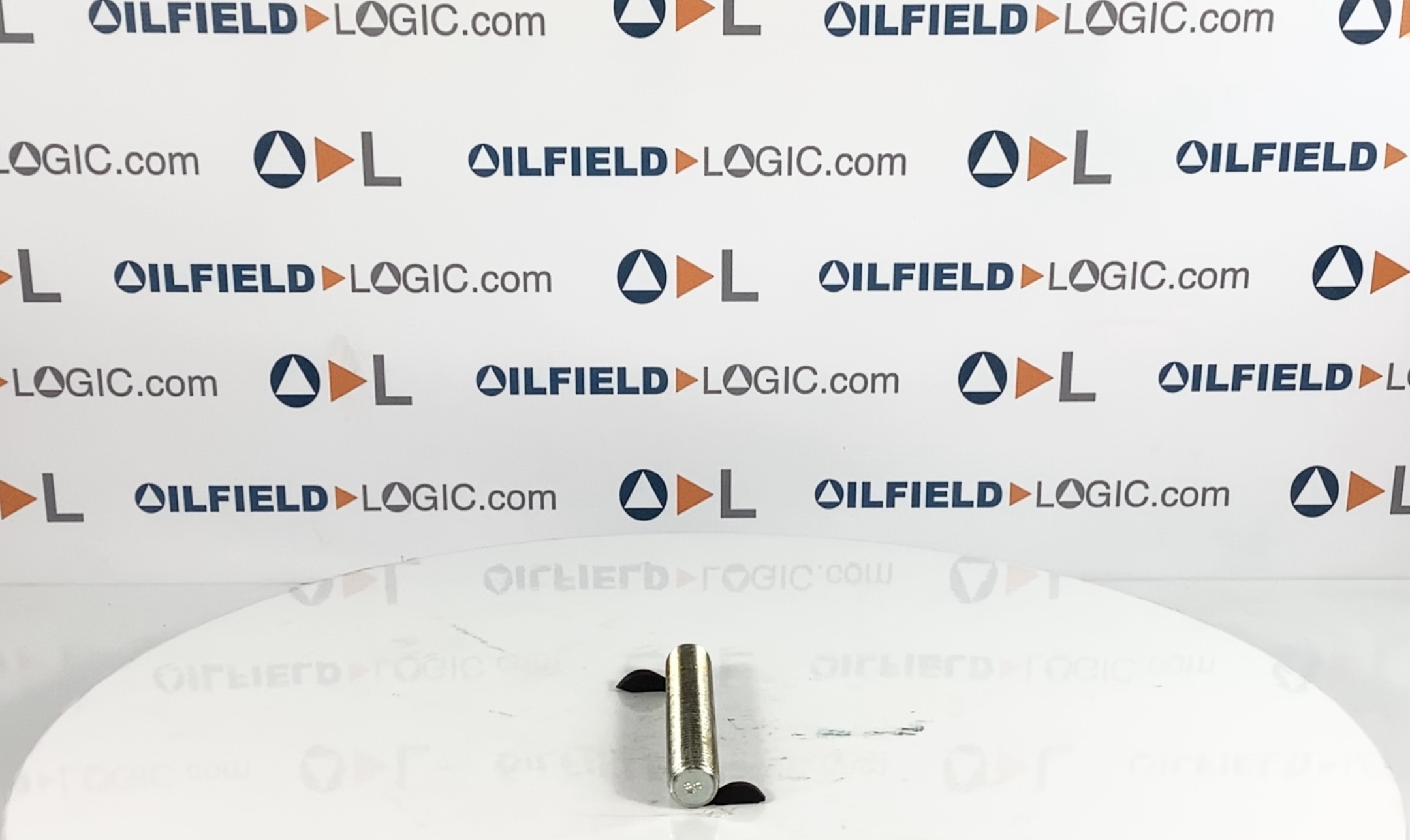 Stud, THD, 7/8"-9 x 5 1/2", Zinc