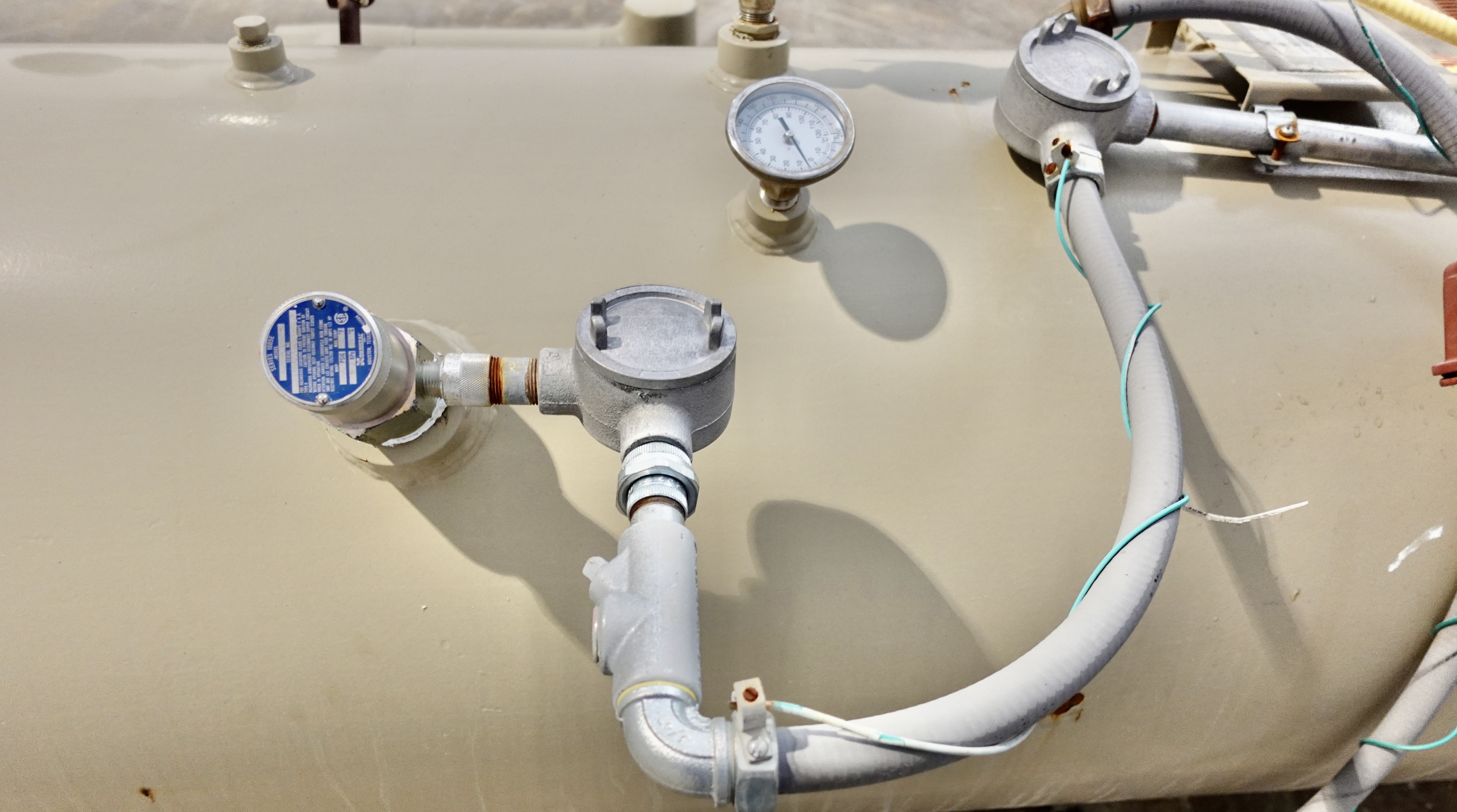 Used Separator, Vertical, 2P, 30"x10', 1440#