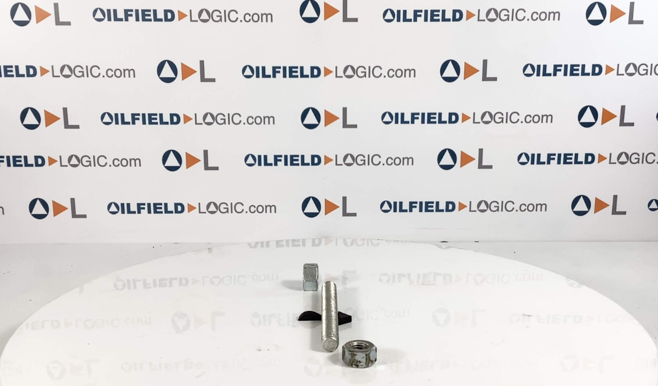 Stud, THD, 5/8"-11x6", Zinc