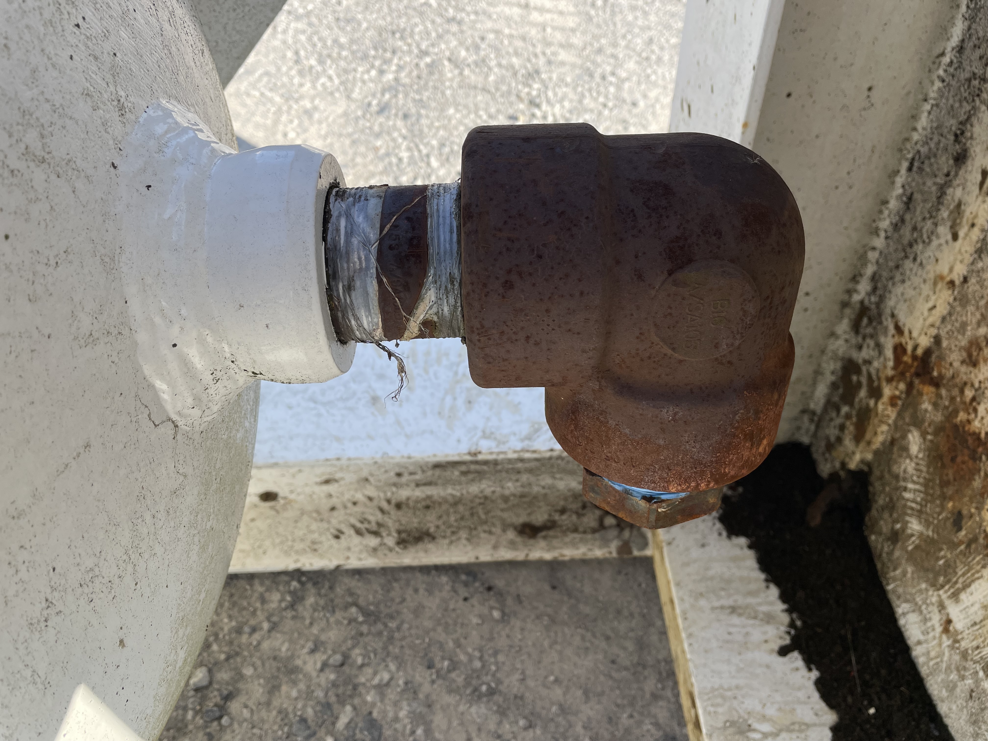 Used Sand Trap, Gravity, 24"x8', 3000#