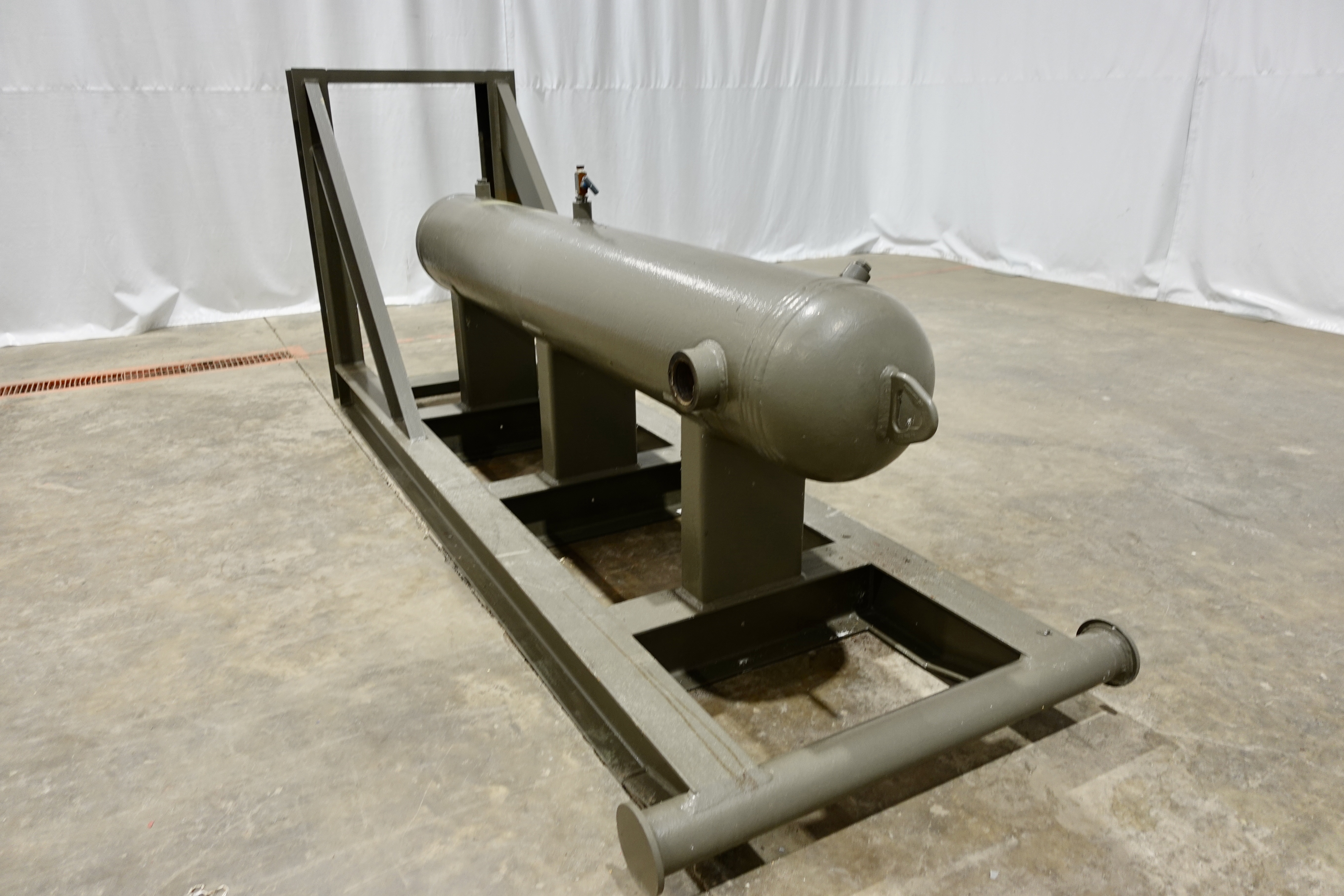 Used Sand Trap, Gravity, 16"x8', 3000#