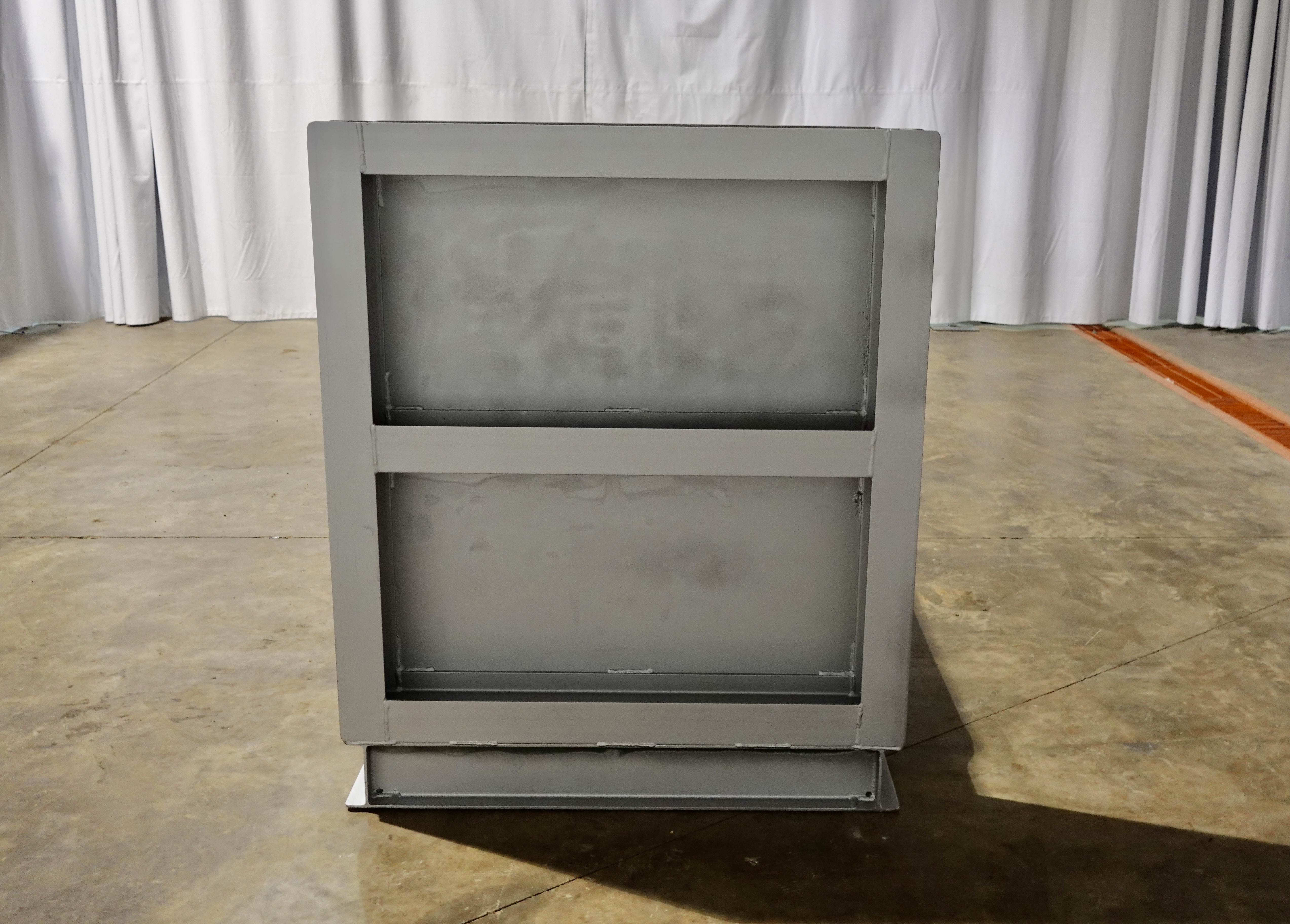 Refurbished Sand Trap, Gravity, 20"x8', 5000#