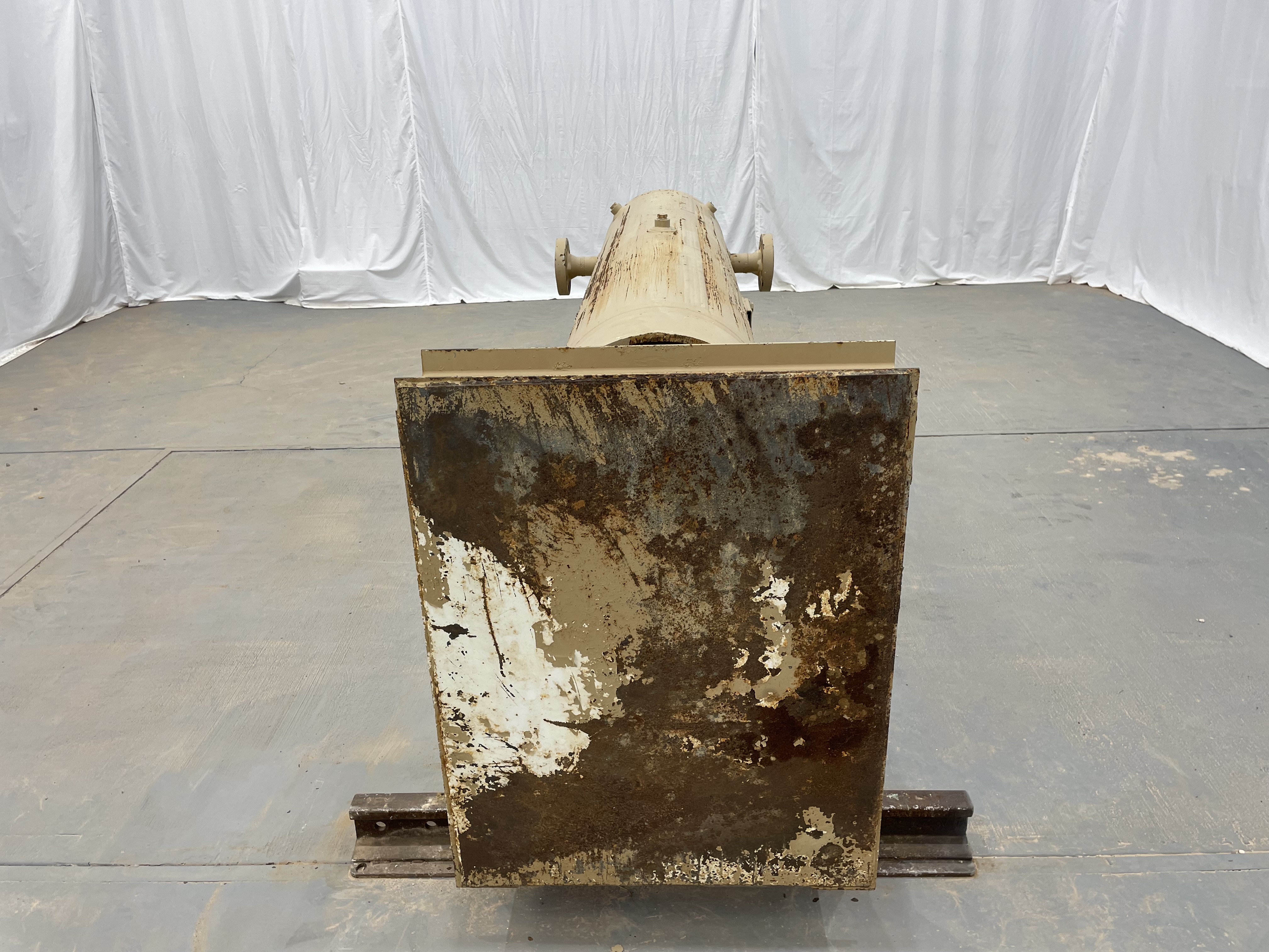 Used Sand Trap, Gravity, 24"x8', 3000#