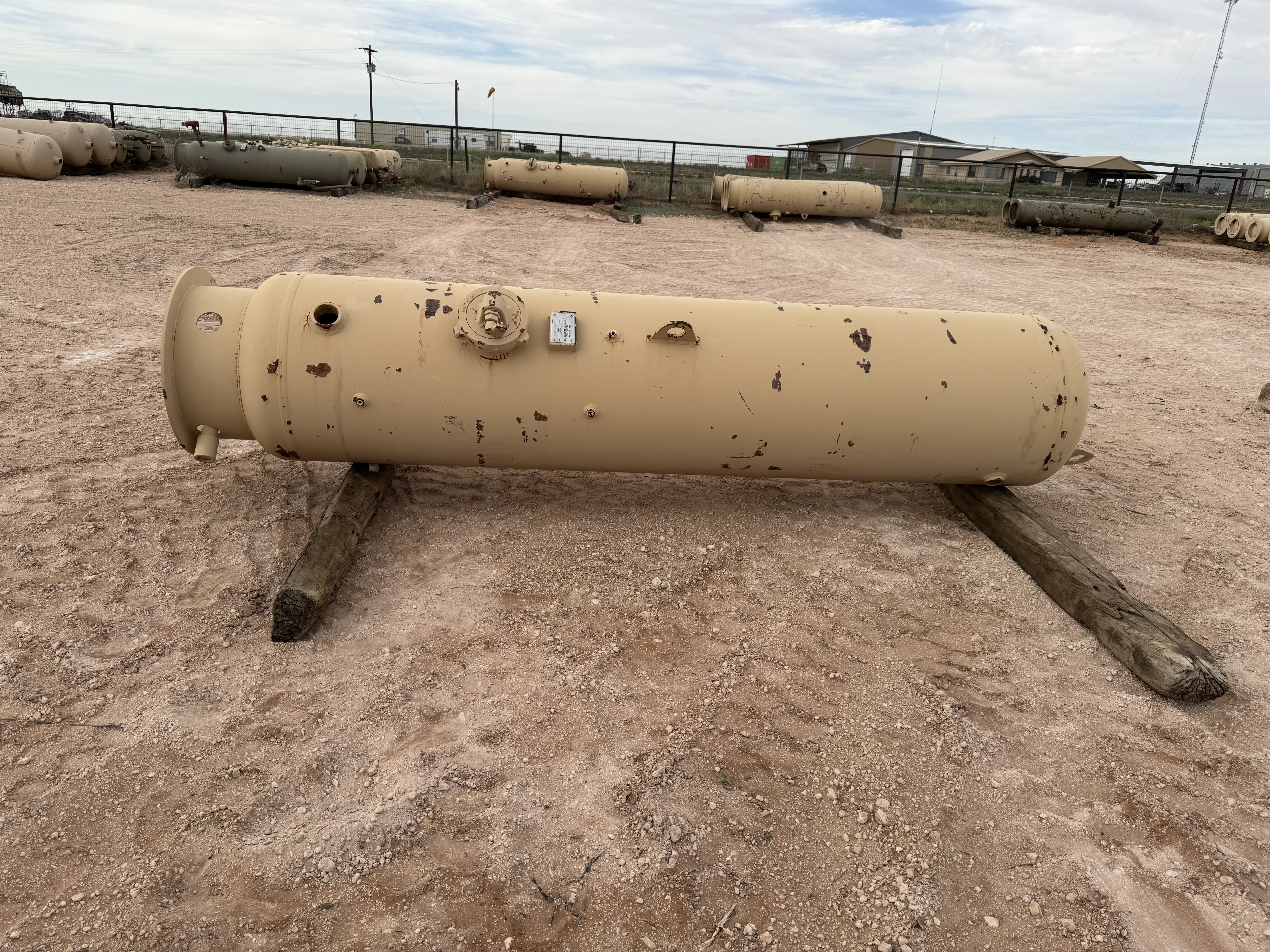 Separator, Vertical, 30"x10', 250#