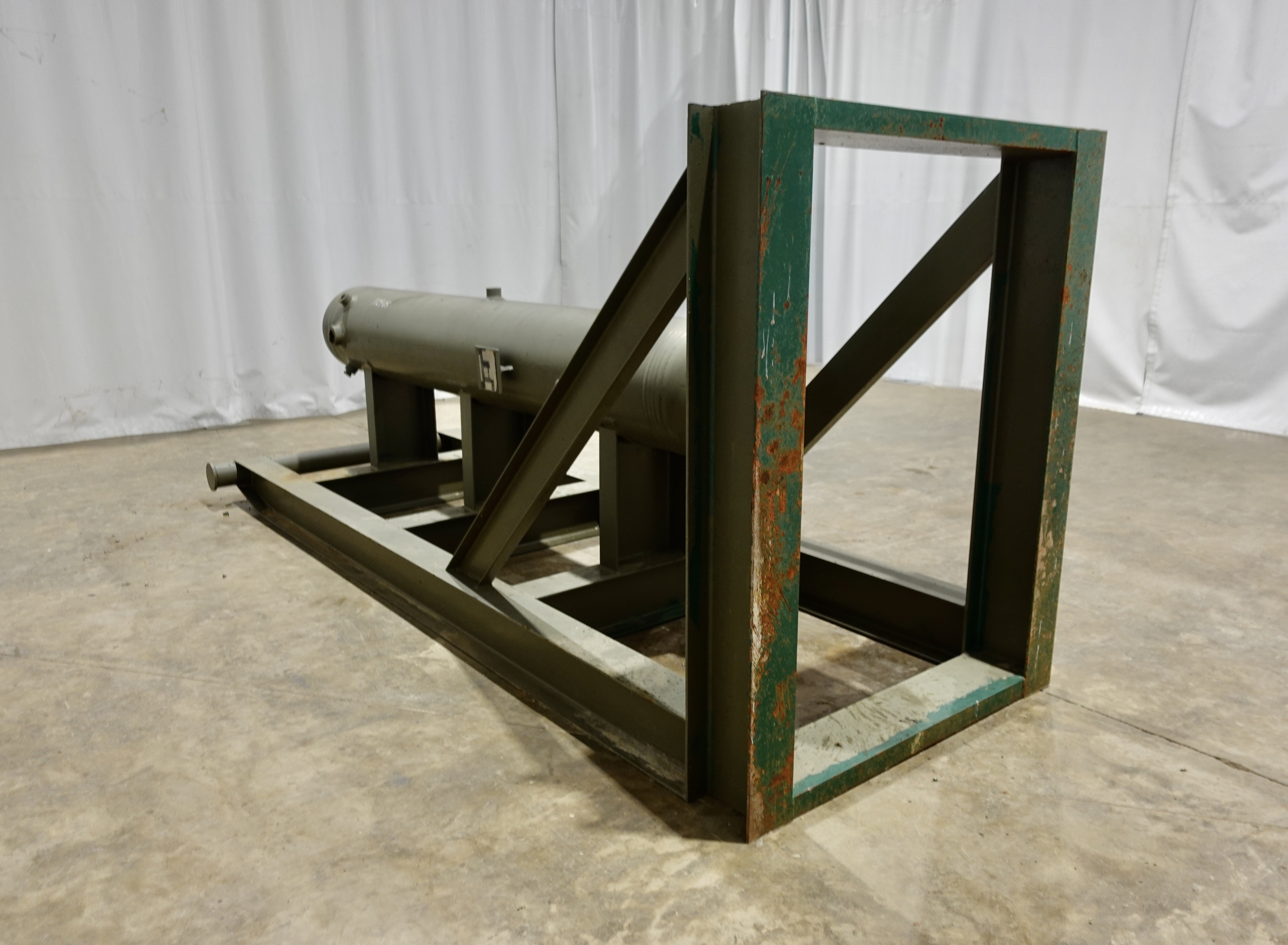 Used Sand Trap, Gravity, 16"x8', 3000#