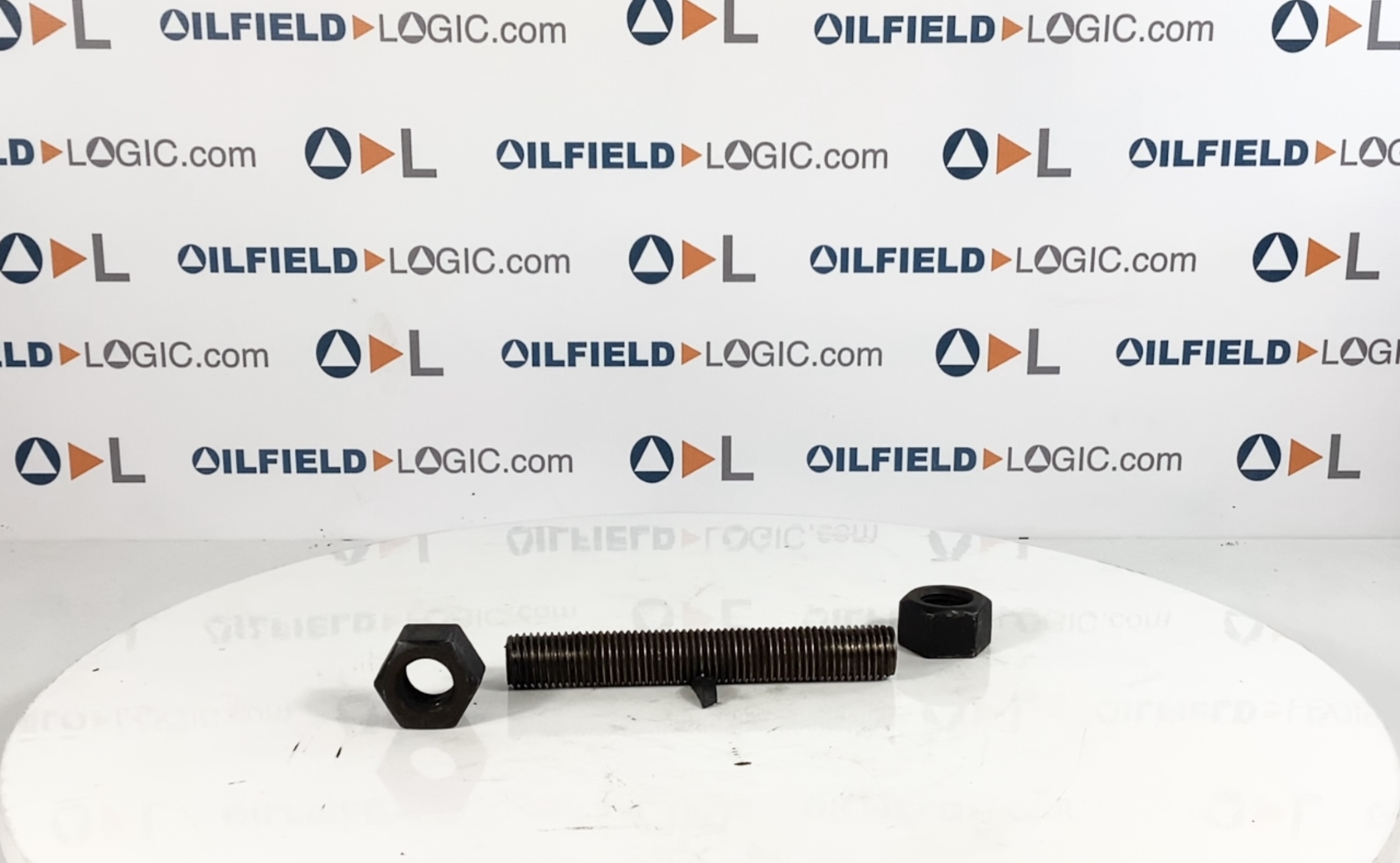 Stud, THD, 7/8"-9x7", B-7