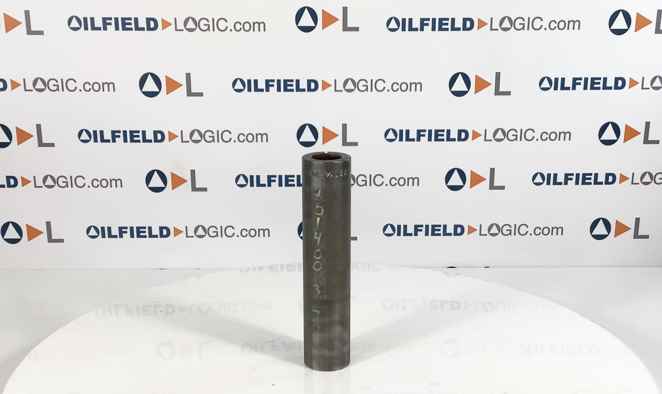 Coupling, W/THD, 3/4" x 8", 6M, SA105