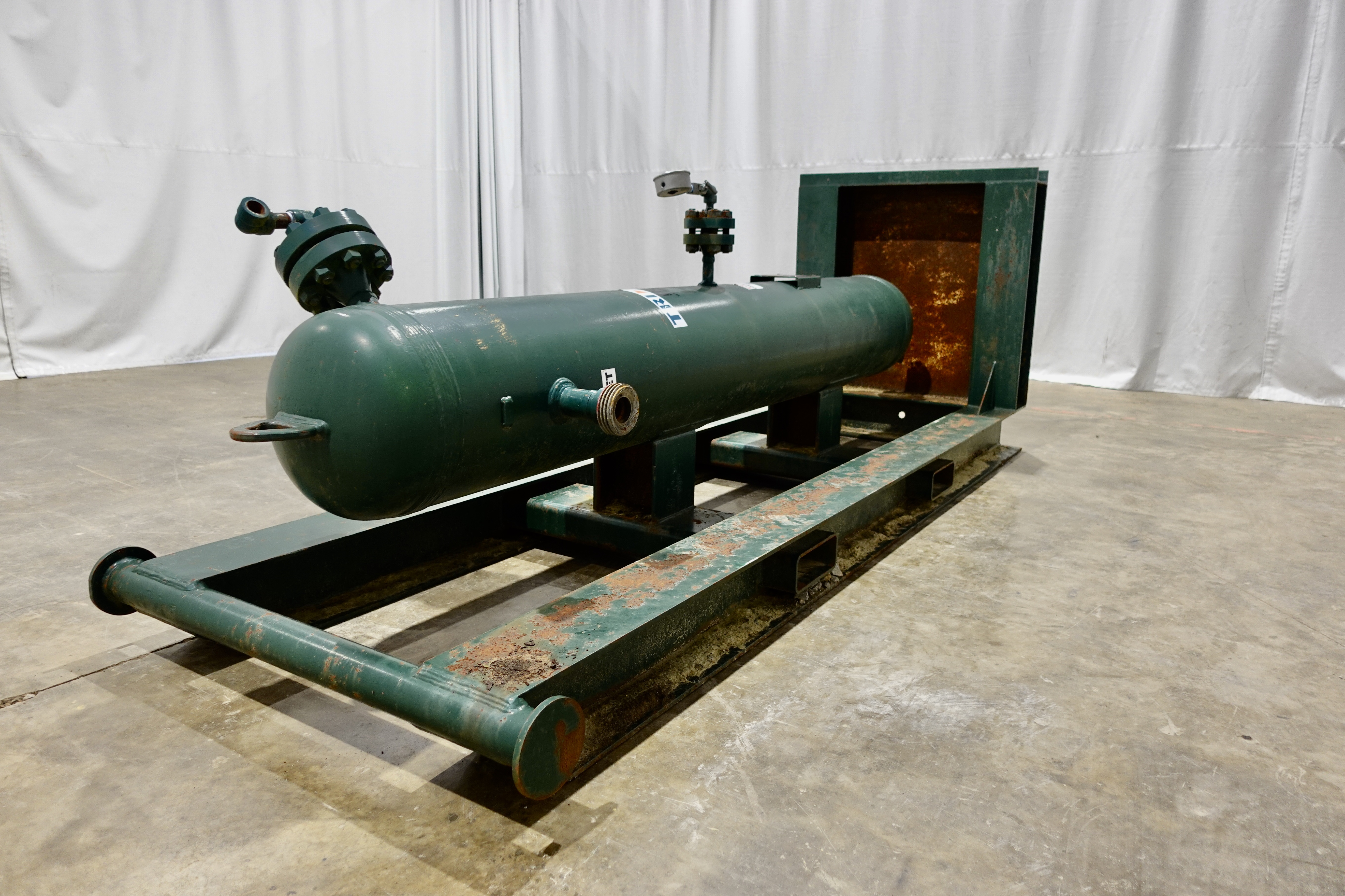 Used Sand Trap, Gravity, 16"x8', 3000#