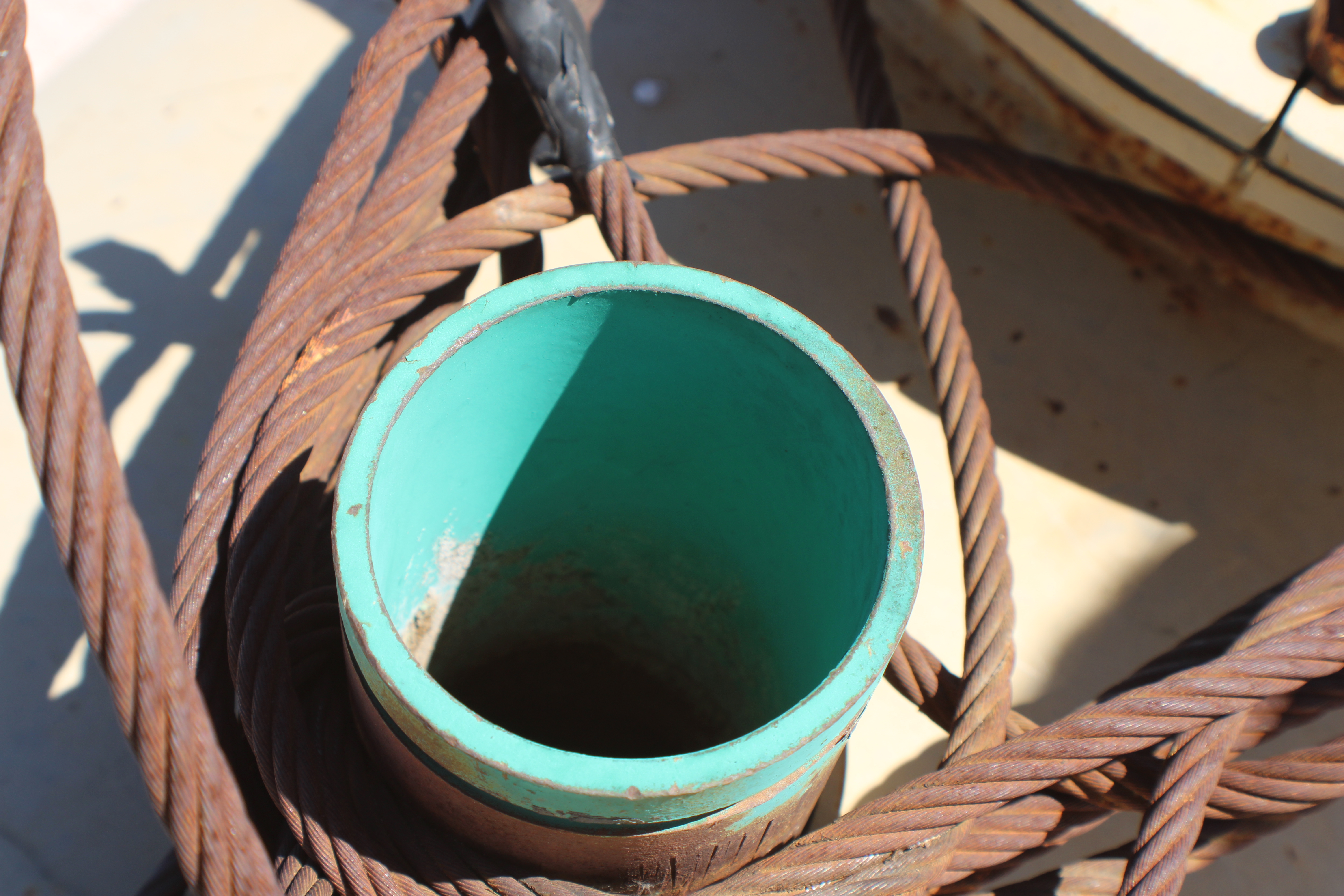 Used VRT, 30"x25', 125#