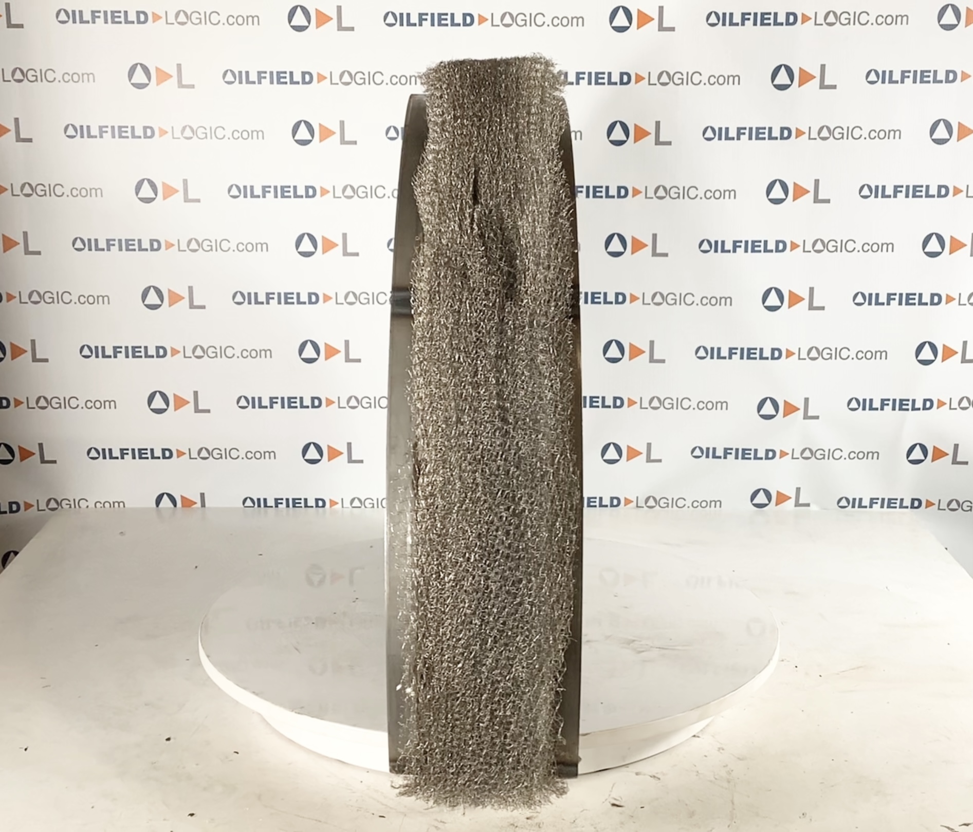 Mist Pad, Semi Circle, 33-3/4"x22-1/2"x6"