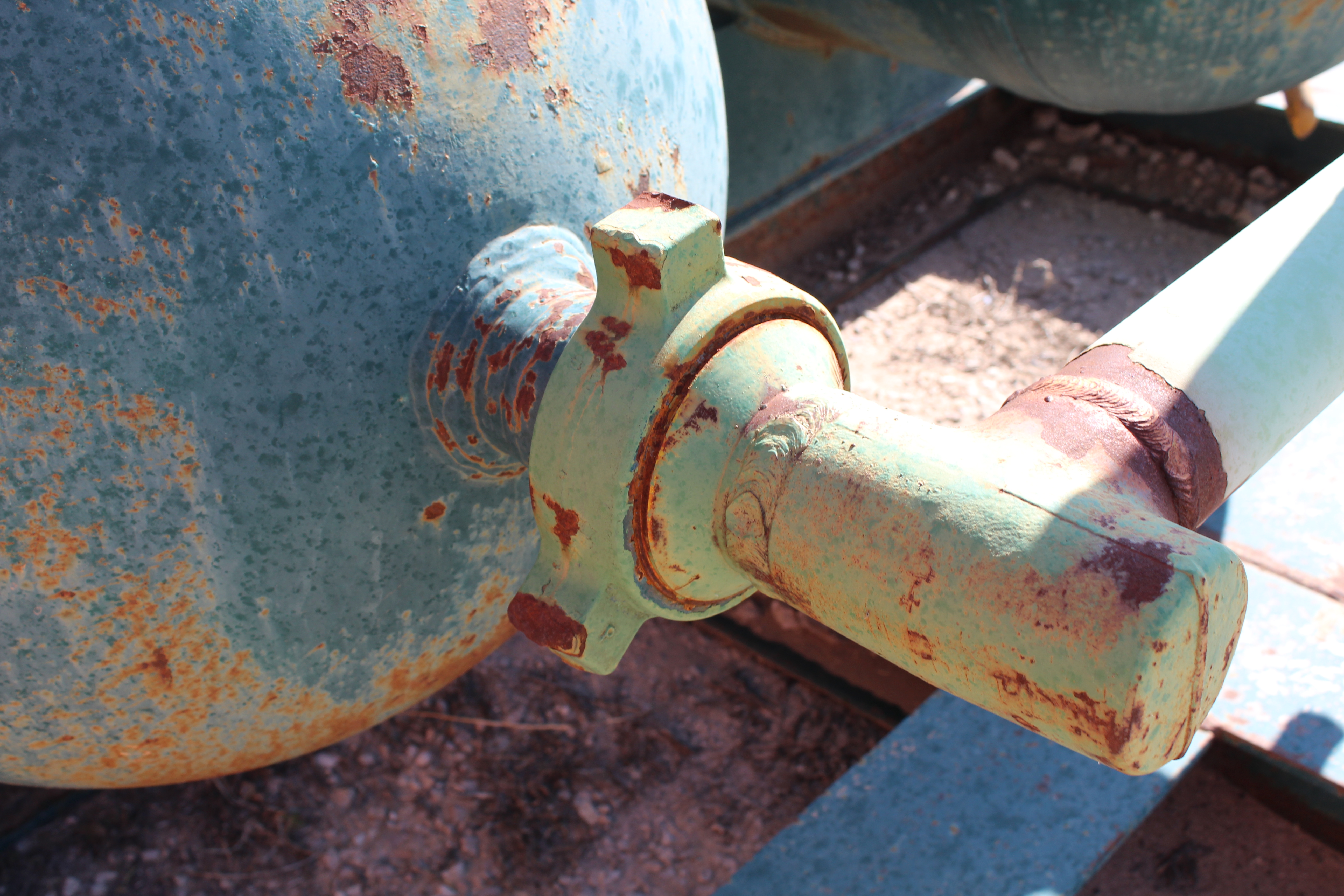 Used Sand Trap, Dual, Gravity, 30"x8', 3000#