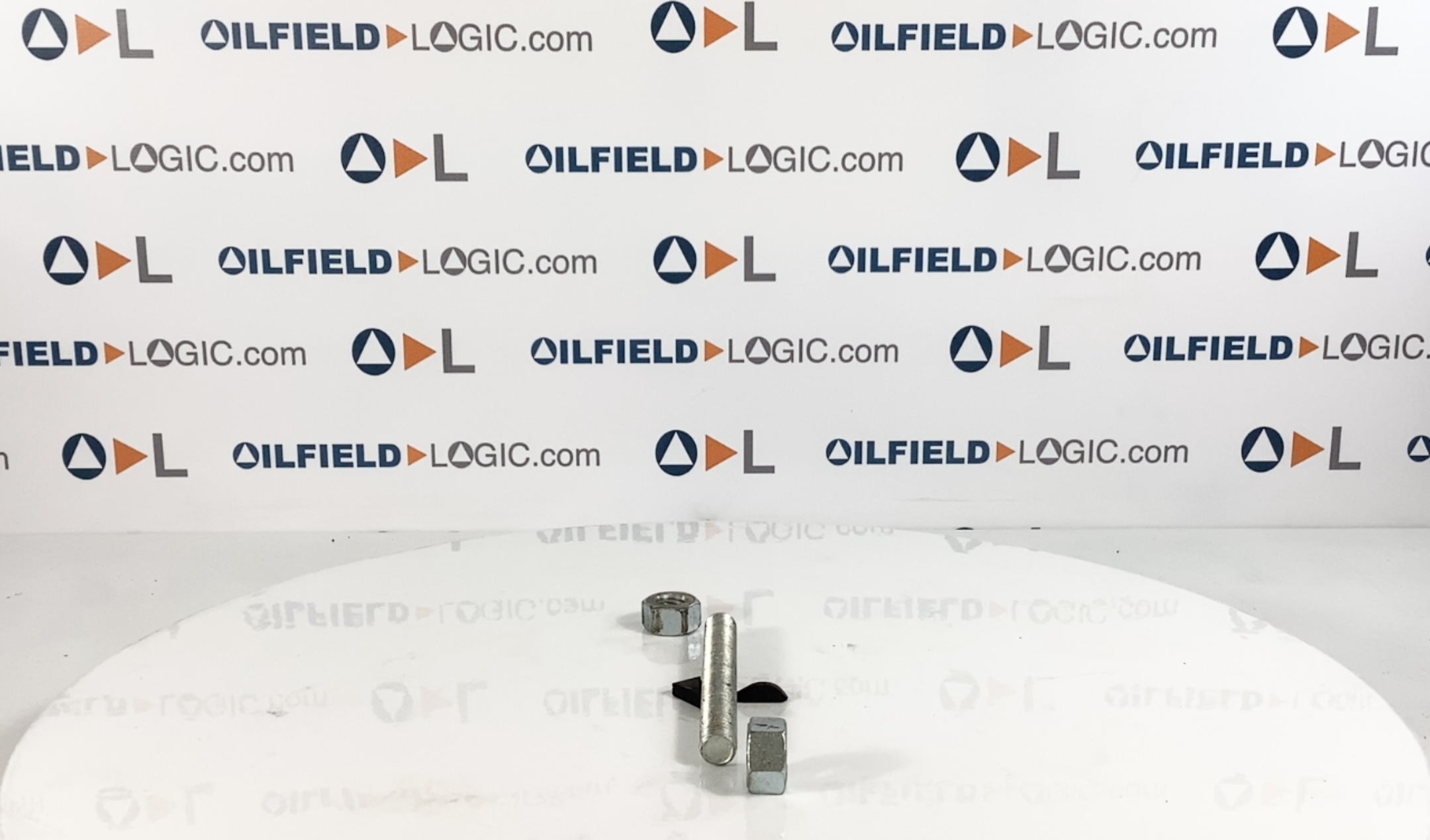 Stud, THD, 5/8"-11x6", Zinc