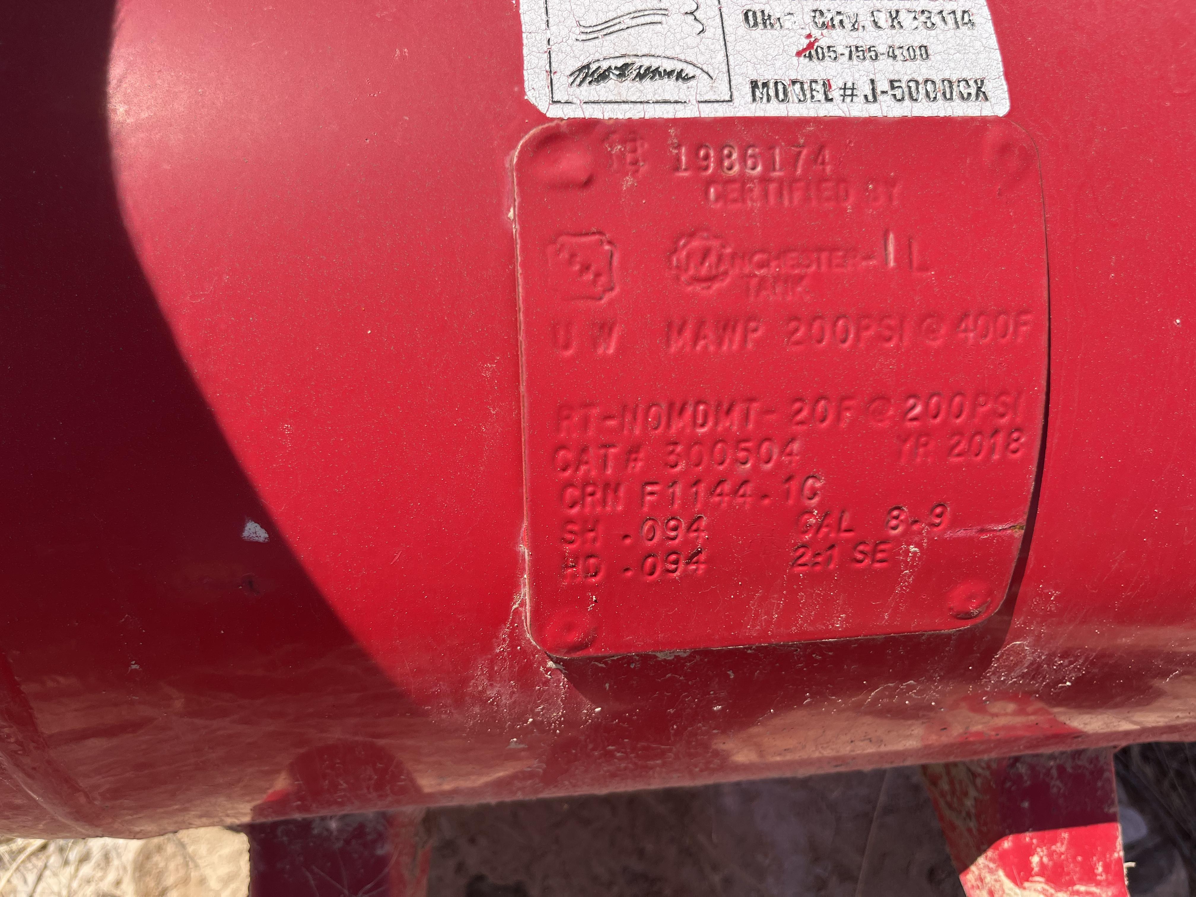 Used Blowcase, Horizontal, 8.9 gal, 200#