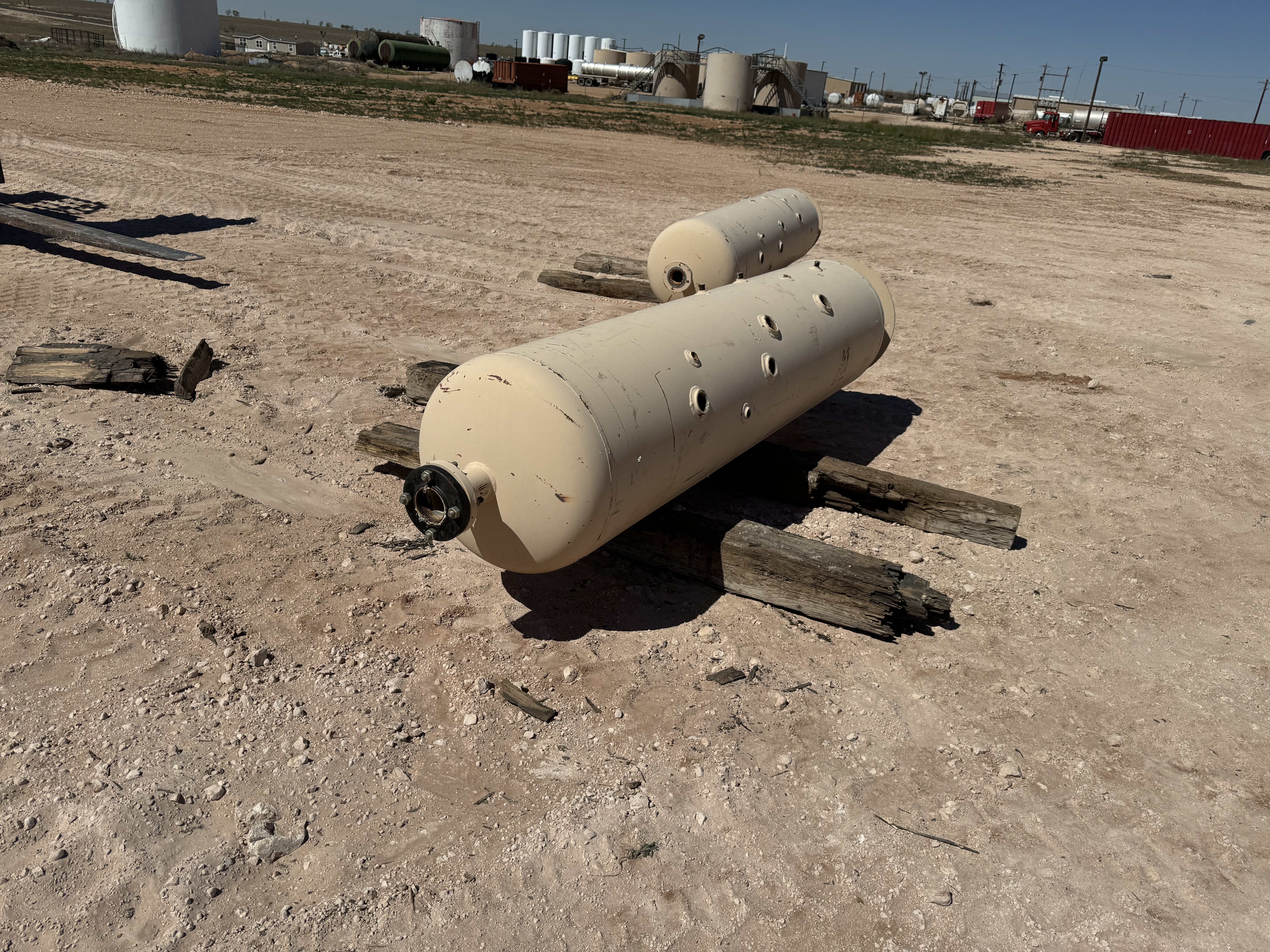 Used Separator, Vertical, 2P, 24"x7'6", 250#