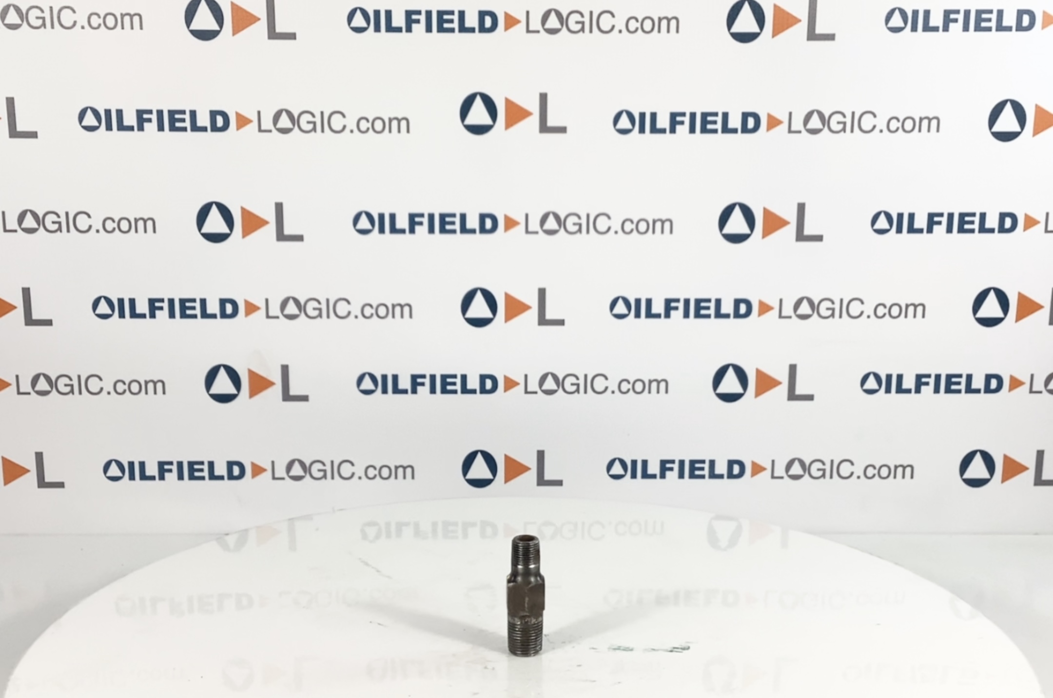 Coupling, THD, 1/2"x3/8", MxM, XH