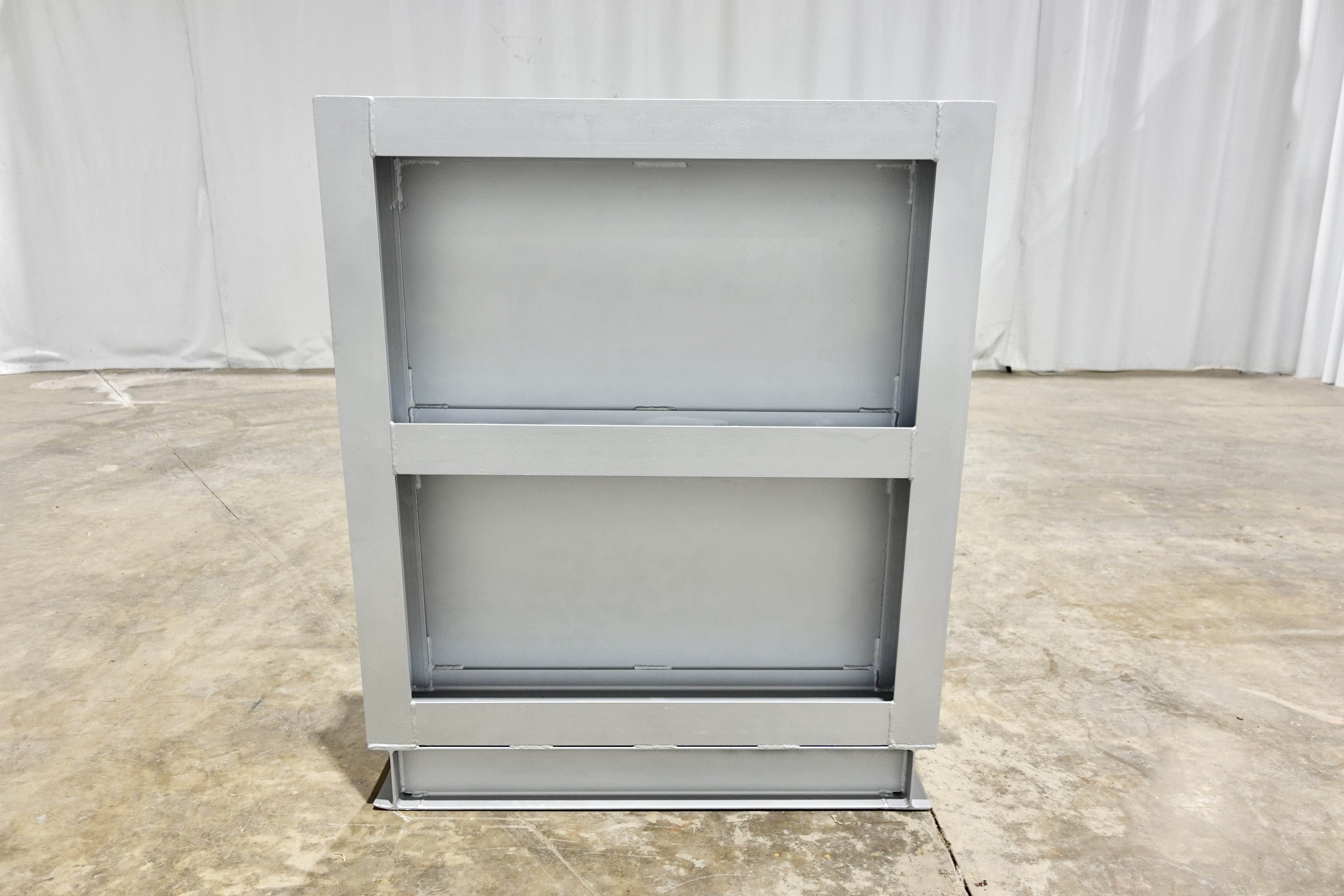 Refurbished Sand Trap, Gravity, 20"x8', 5000#