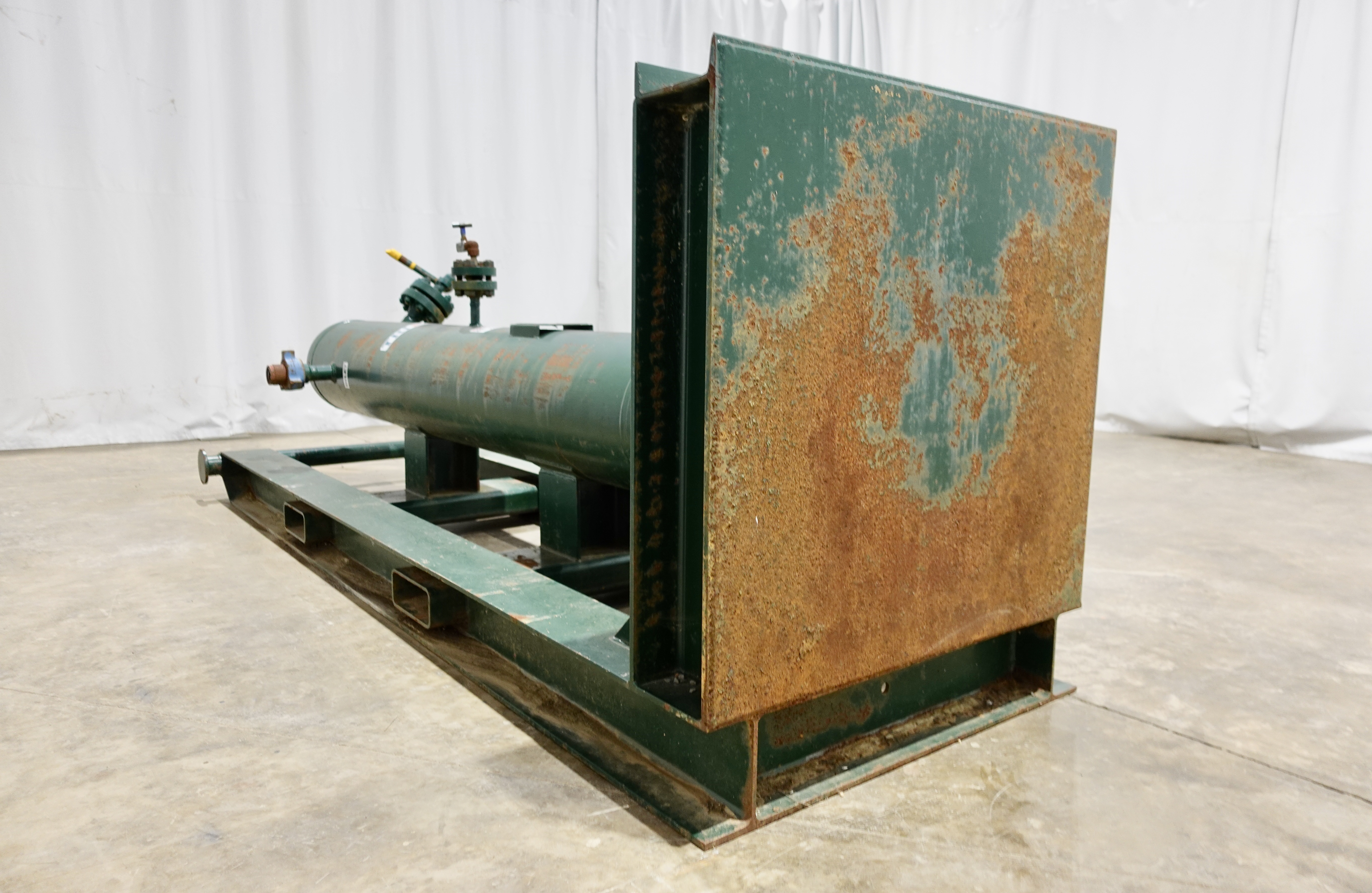 Used Sand Trap, Gravity, 16"x8', 3000#