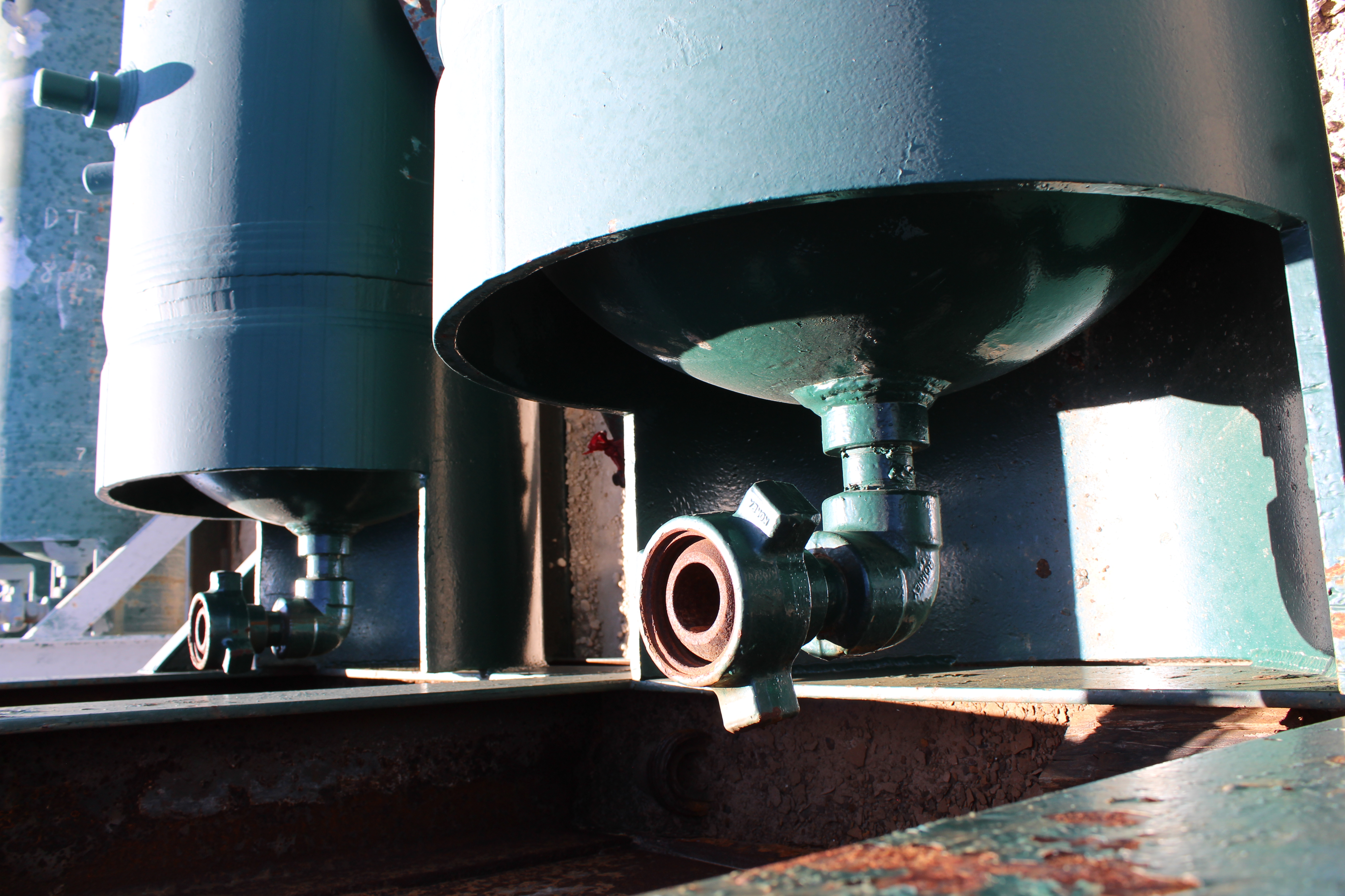 Used Sand Trap, Dual, Gravity, 30"x8', 3000#