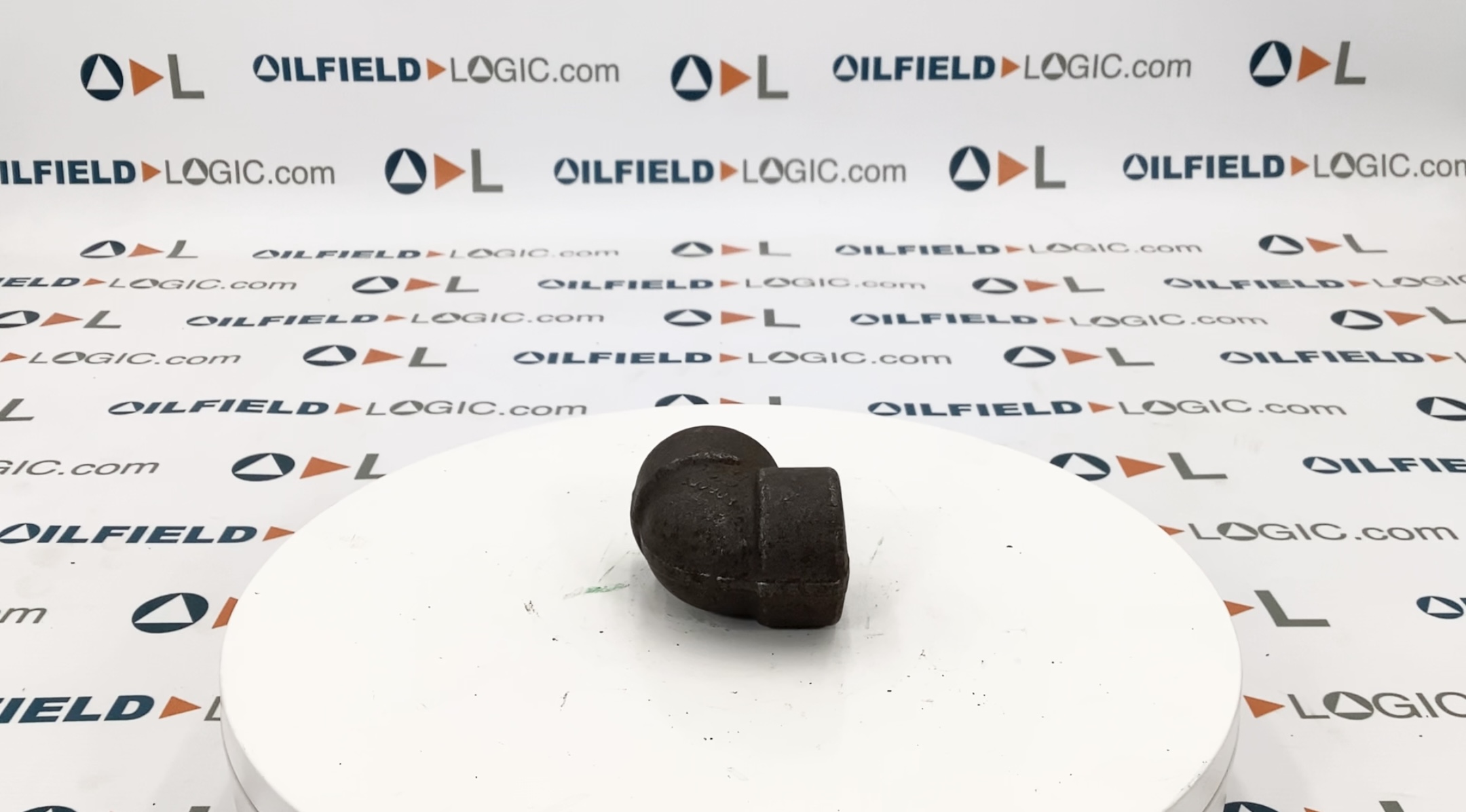 Elbow, THD, 1/2", FNPT, 6M, SA105