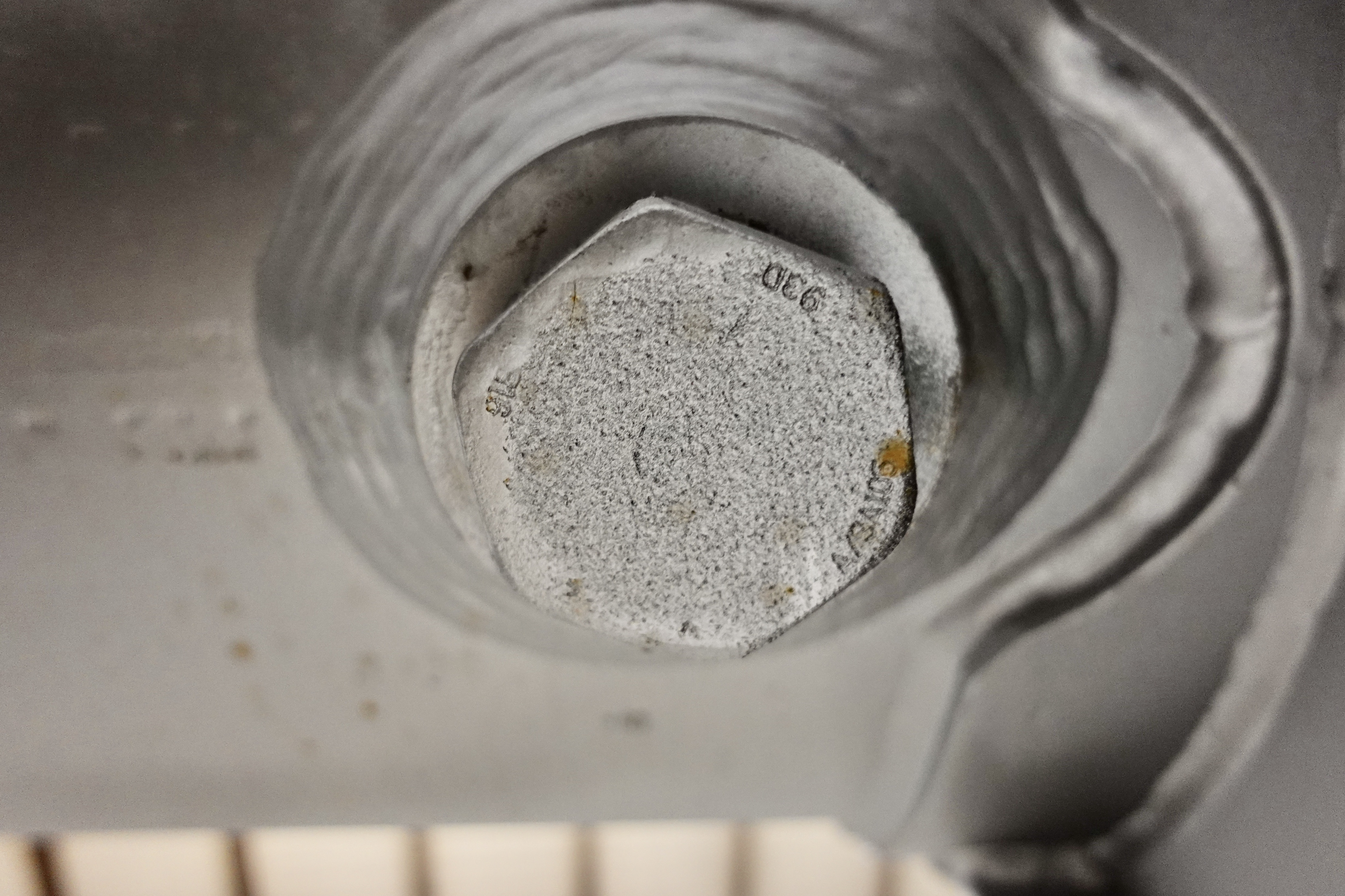 Refurbished Sand Trap, Gravity, 20"x8', 5000#