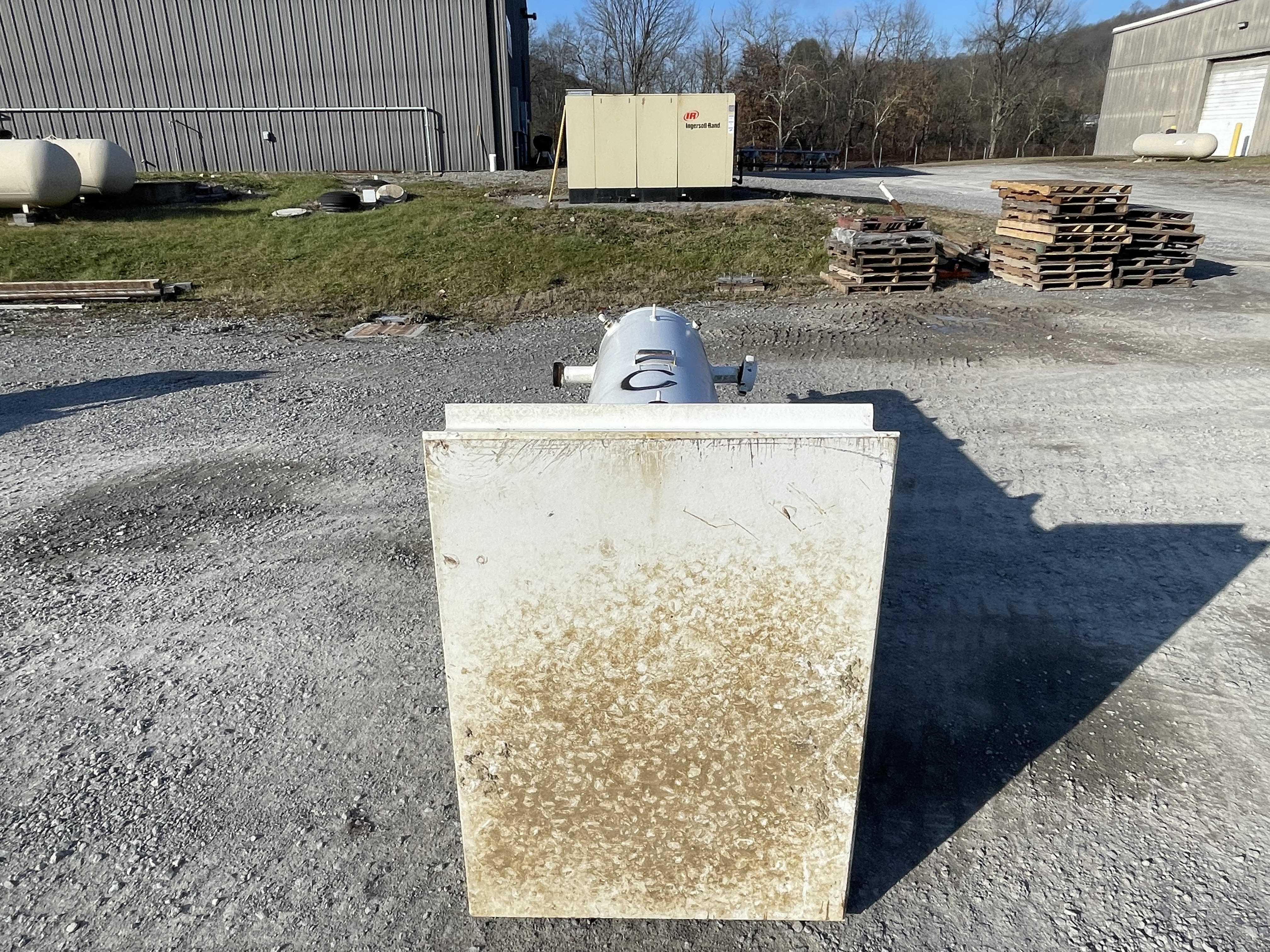 Used Sand Trap, Gravity, 24"x8', 3000#