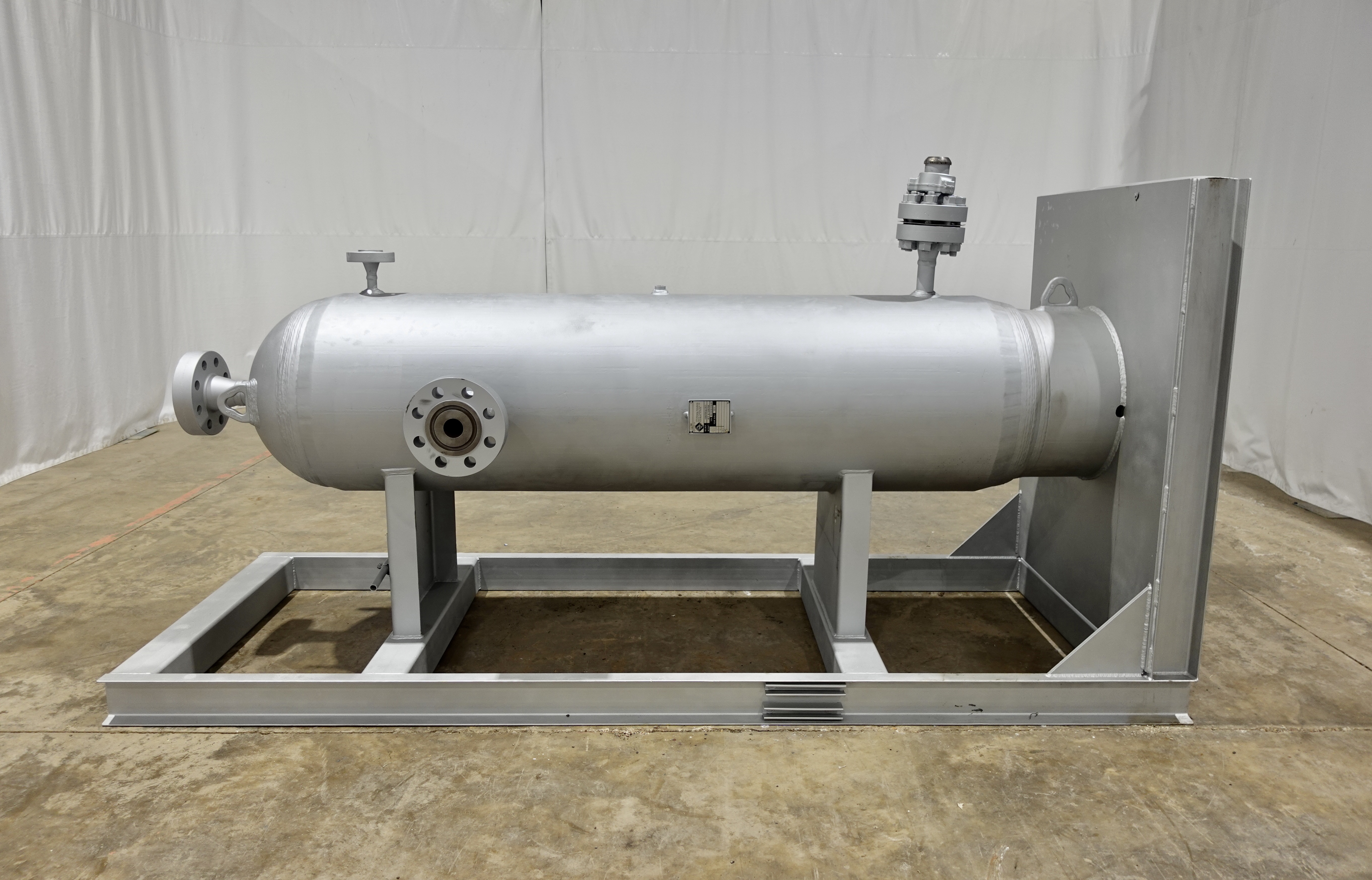 Refurbished Sand Trap, Gravity, 28"x8', 5000#