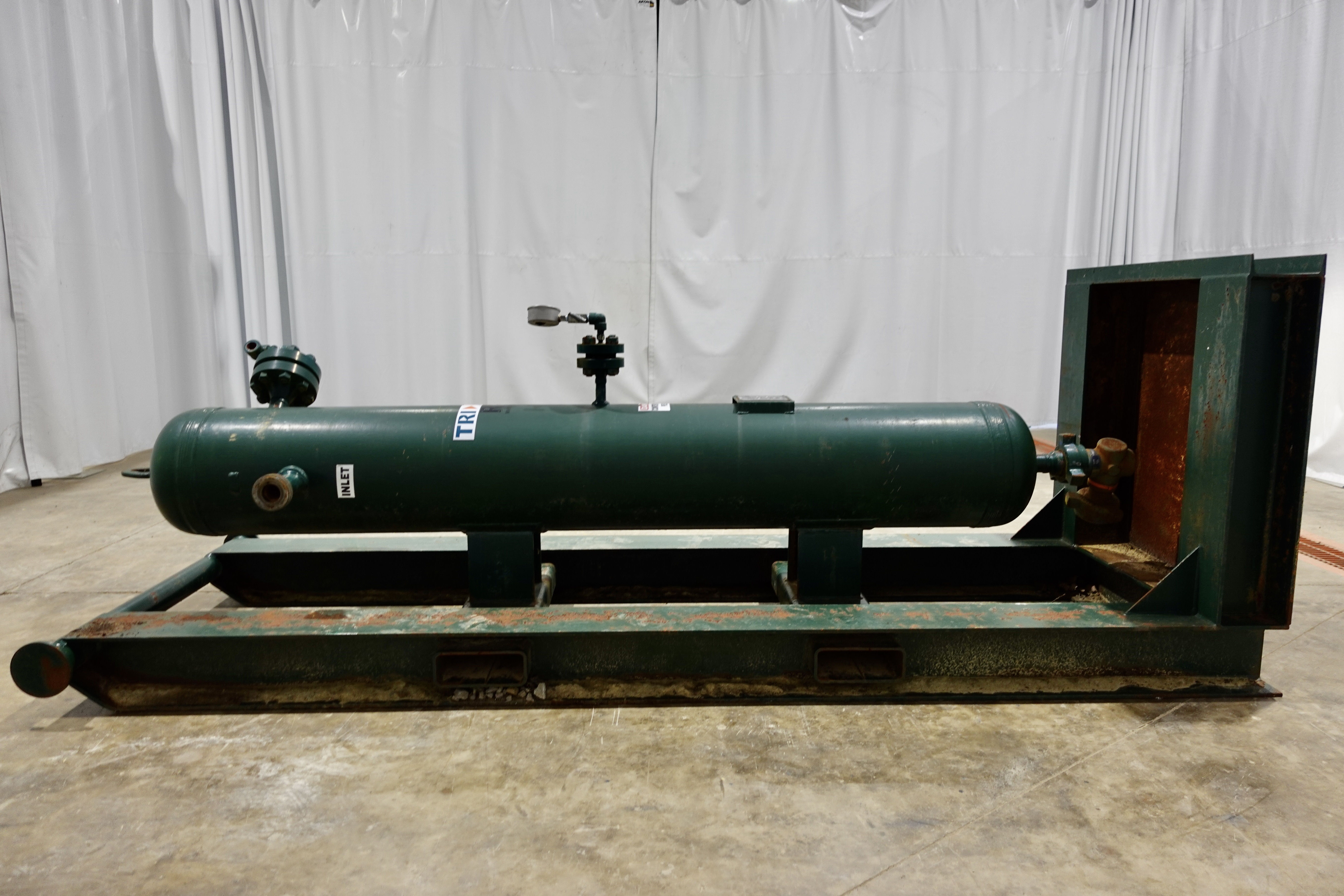 Used Sand Trap, Gravity, 16"x8', 3000#