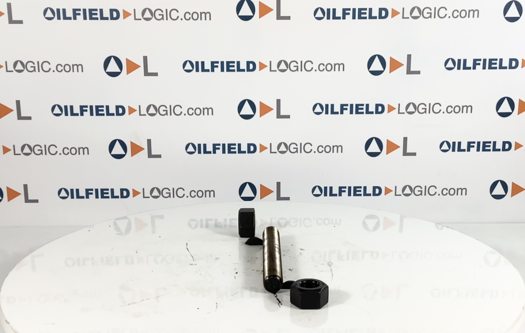 Stud, THD, 7/8"-9 x 7 1/4", B-7