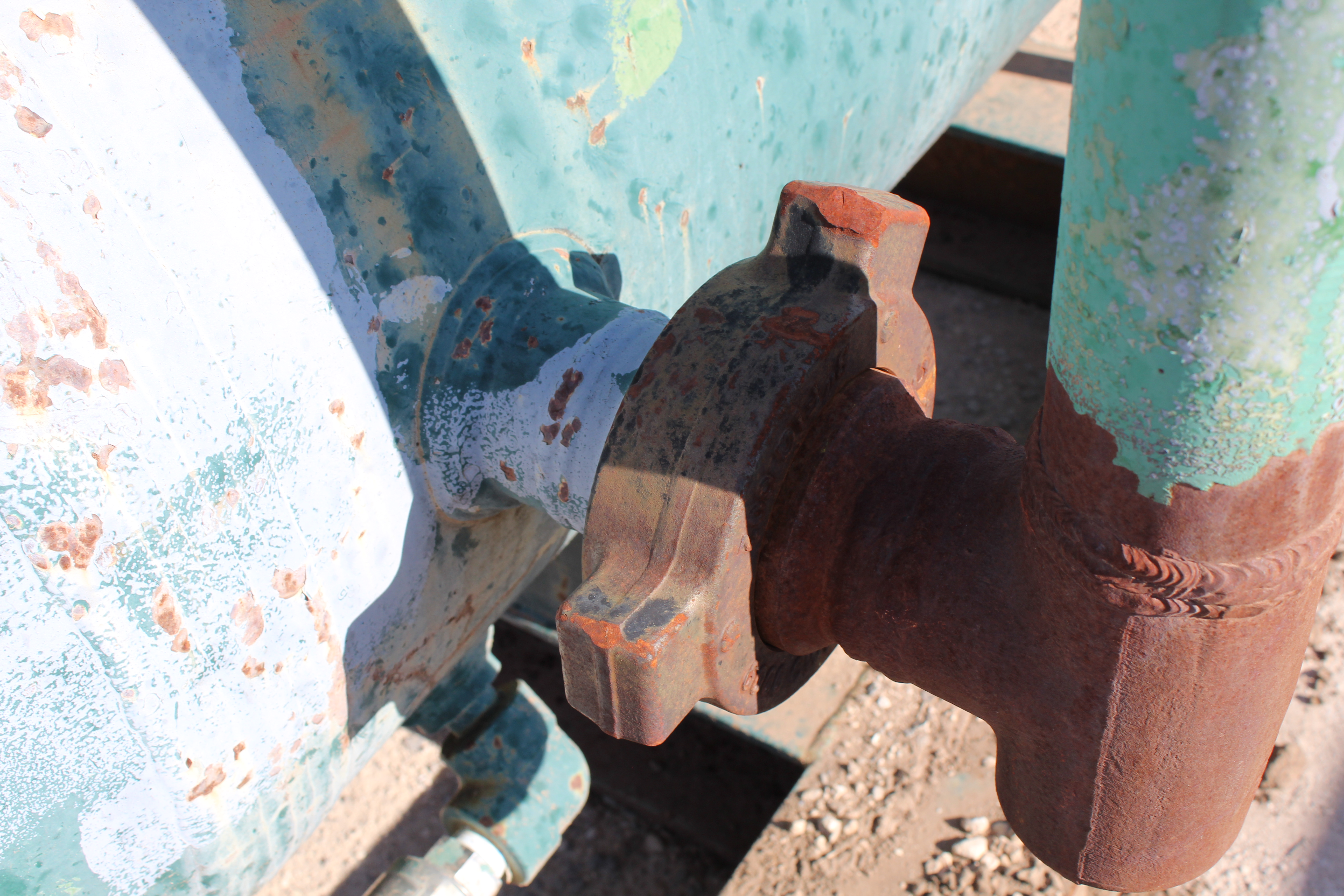 Used Sand Trap, Dual, Gravity, 30"x8', 3000#