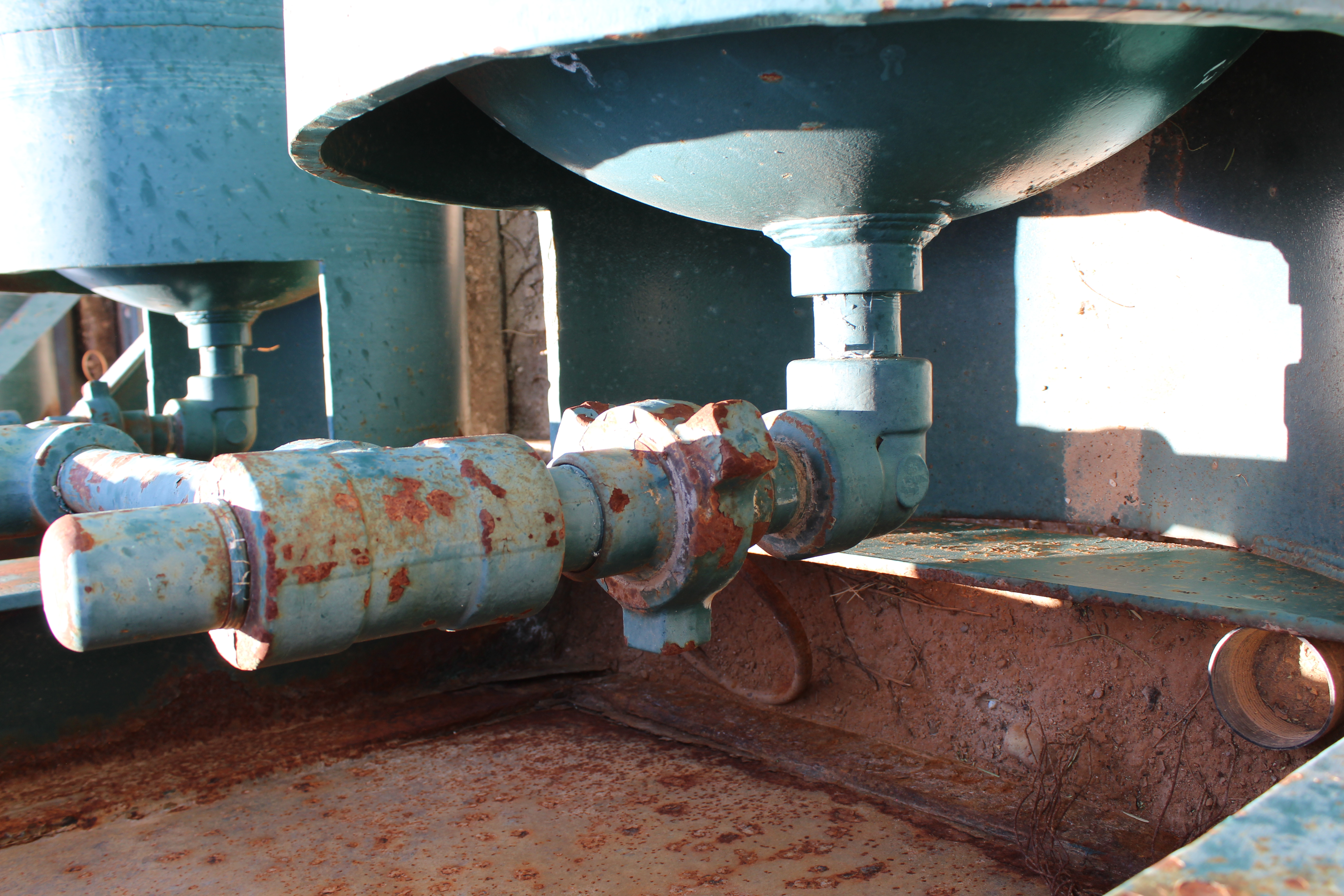 Used Sand Trap, Dual, Gravity, 30"x8', 3000#