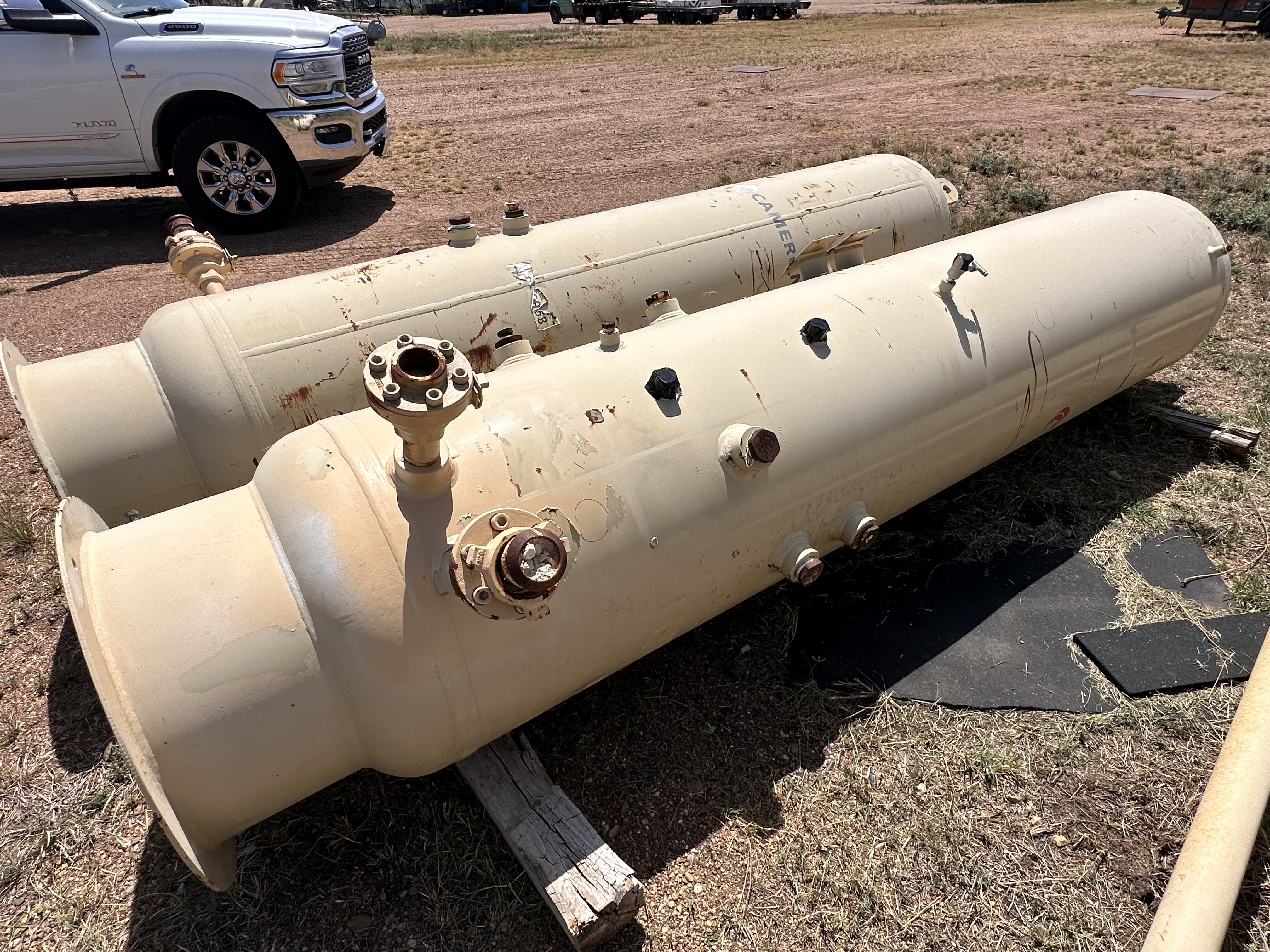 Used Separator, Vertical, 3P, 30"x10', 1440#